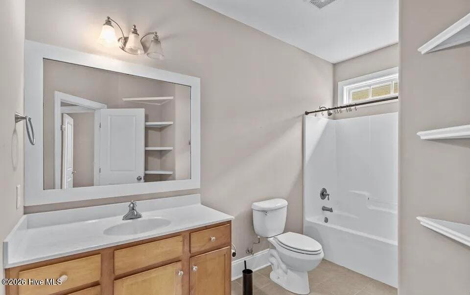 Single Family Residence at 7128 Sevilleen Drive SW, Ocean Isle Beach, NC 28469, photo 13 of 15