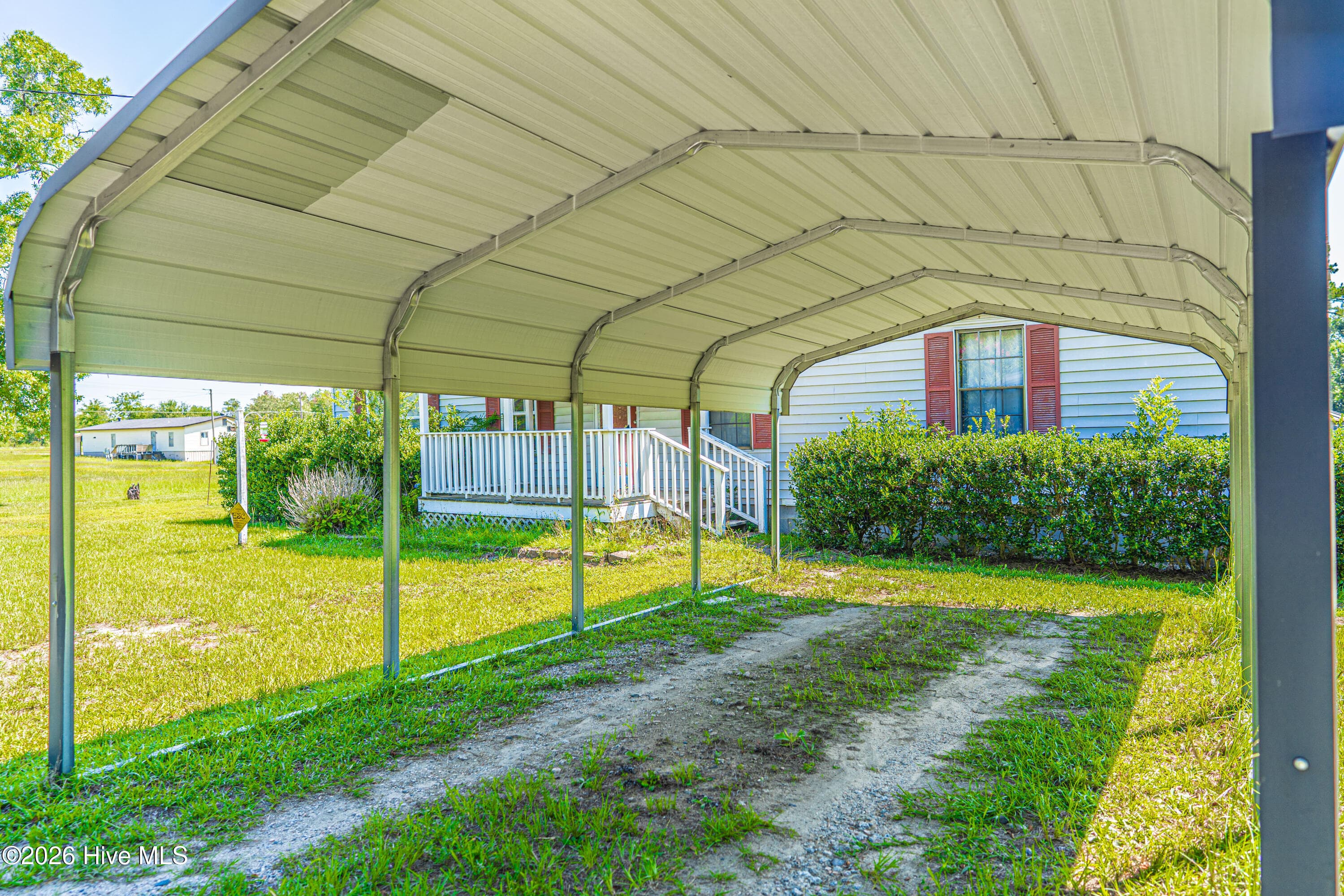 Manufactured Home at 455 Nc 381 Highway, Hamlet, NC 28345, photo 8 of 37