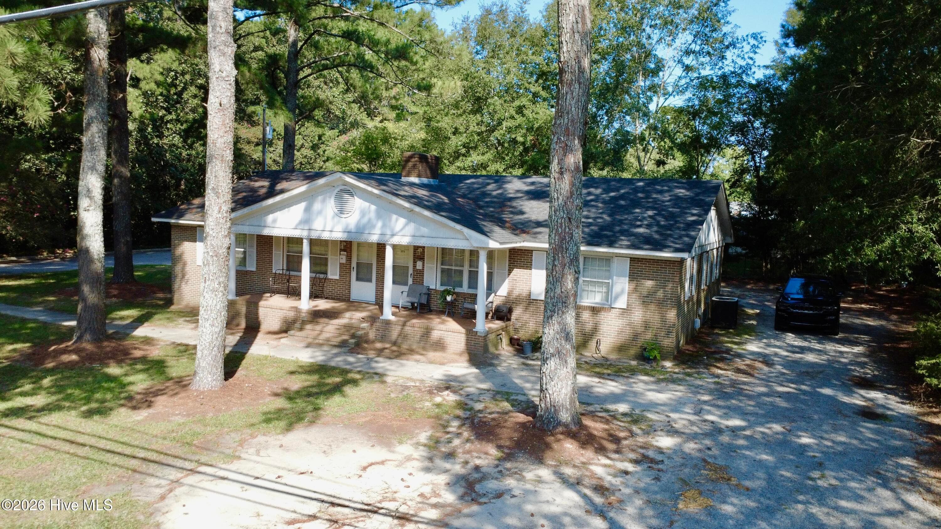 Duplex at 1014 W Main Street, Williamston, NC 27892, photo 16 of 24
