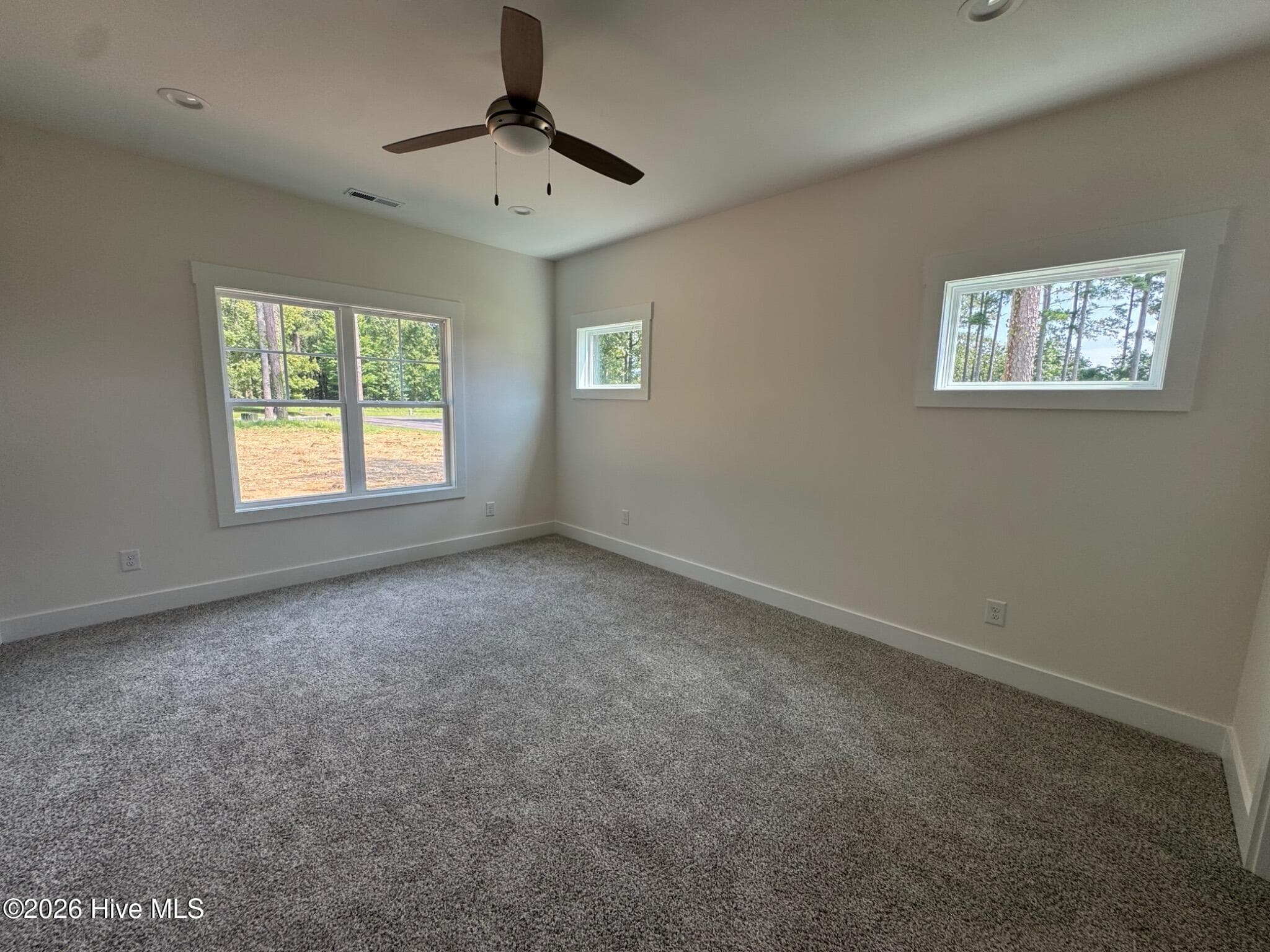 Single Family Residence at 31 Currituck Court, Oriental, NC 28571, photo 19 of 93