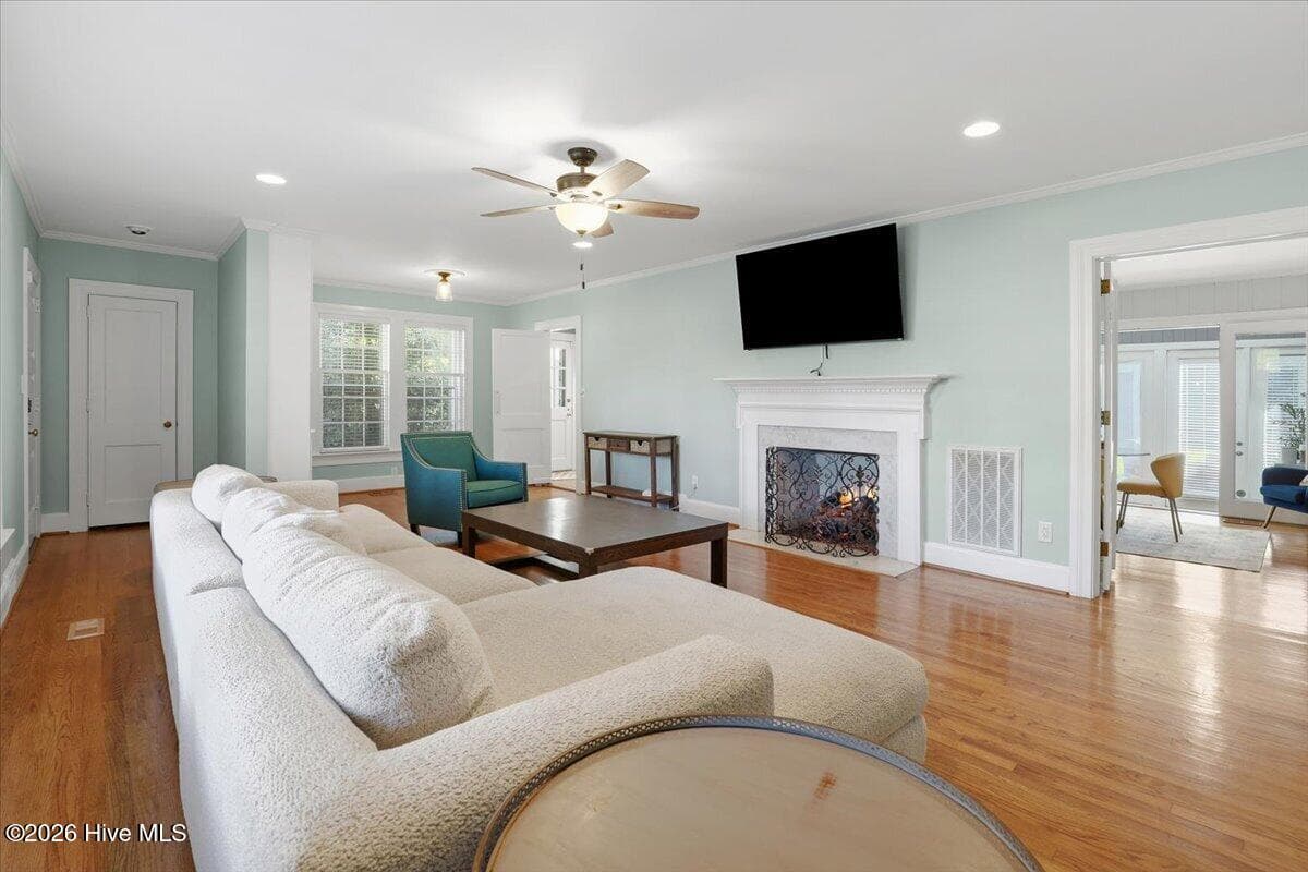 Single Family Residence at 1107 Carey Road, Kinston, NC 28501, photo 25 of 53