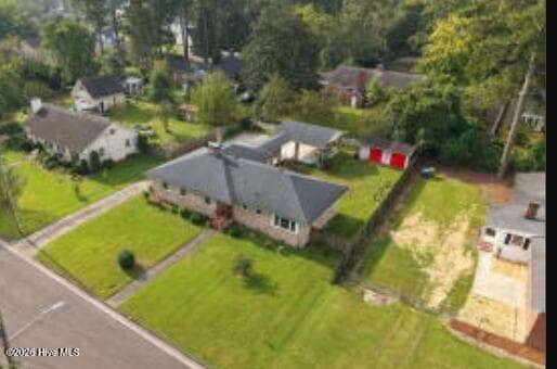 Single Family Residence at 109 W 13th Street, Washington, NC 27889, photo 2 of 61
