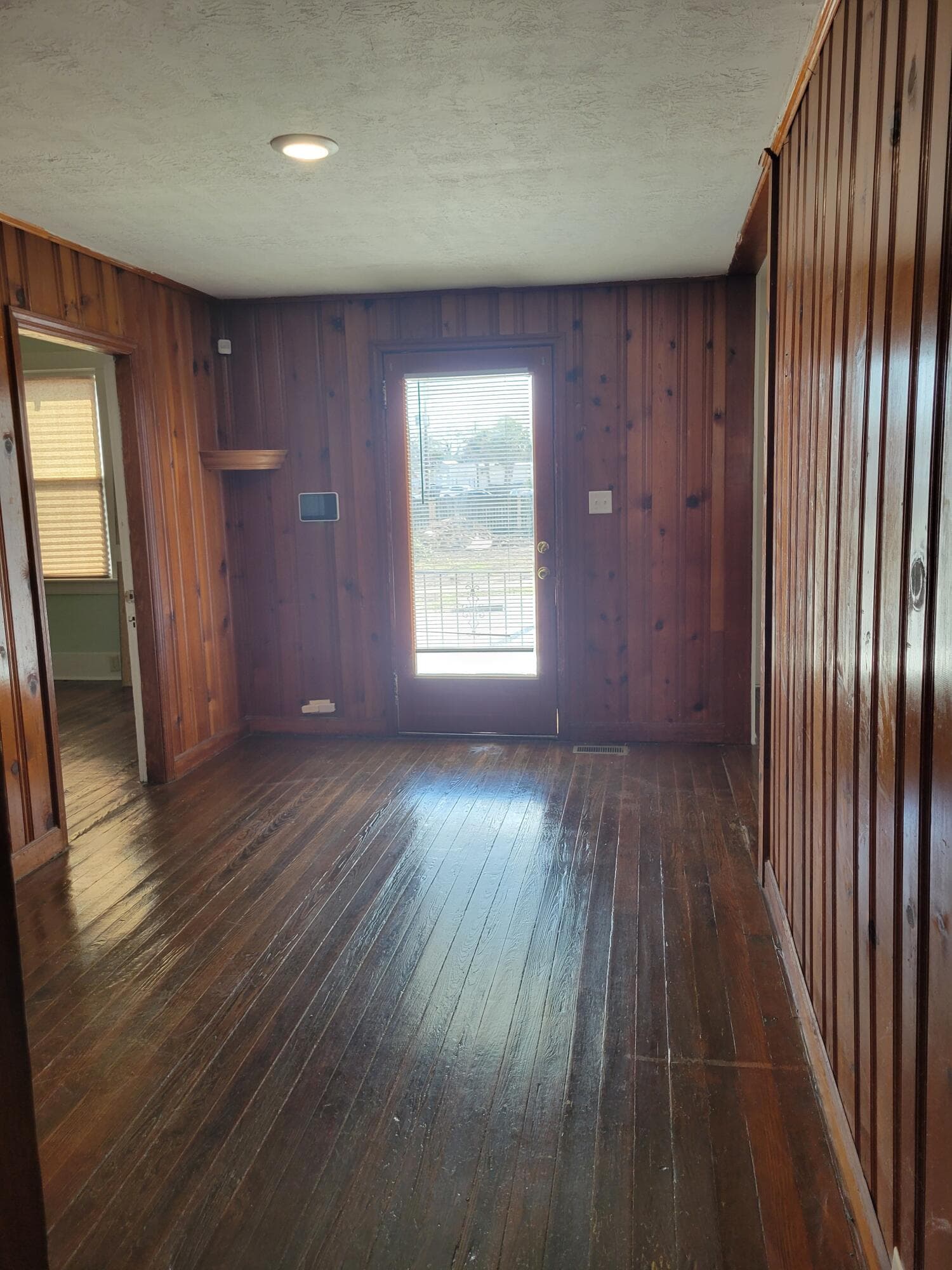 Single Family Residence at 1843 Jenkins Street, Augusta, GA 30904, photo 7 of 14
