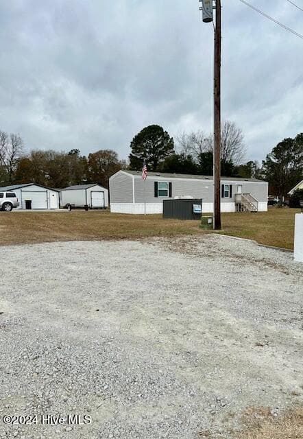 1442 Harrelsonville Road, Whiteville, NC 28472