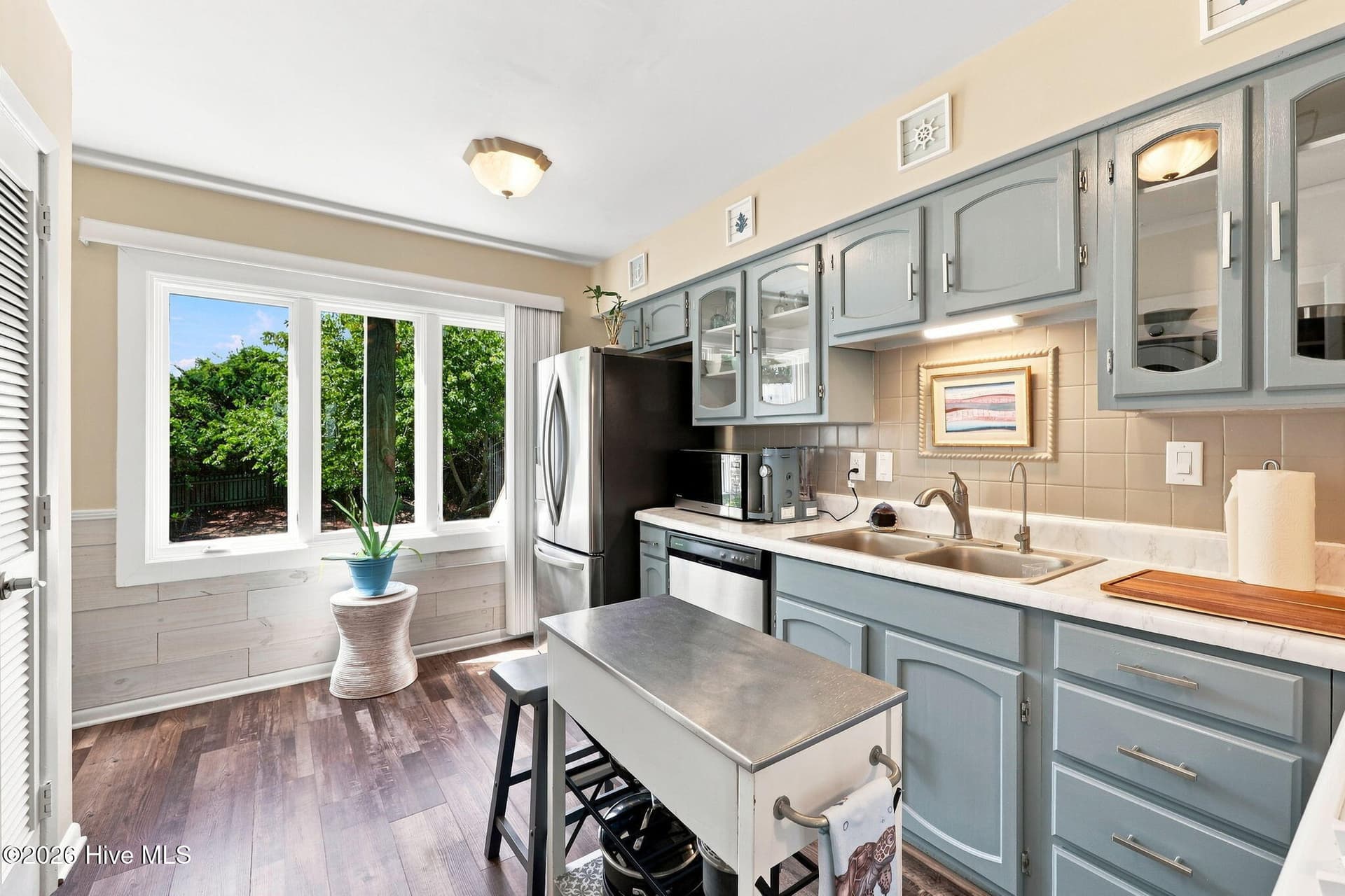 Townhouse at 1112 E Ft Macon Road A, Atlantic Beach, NC 28512, photo 2 of 6