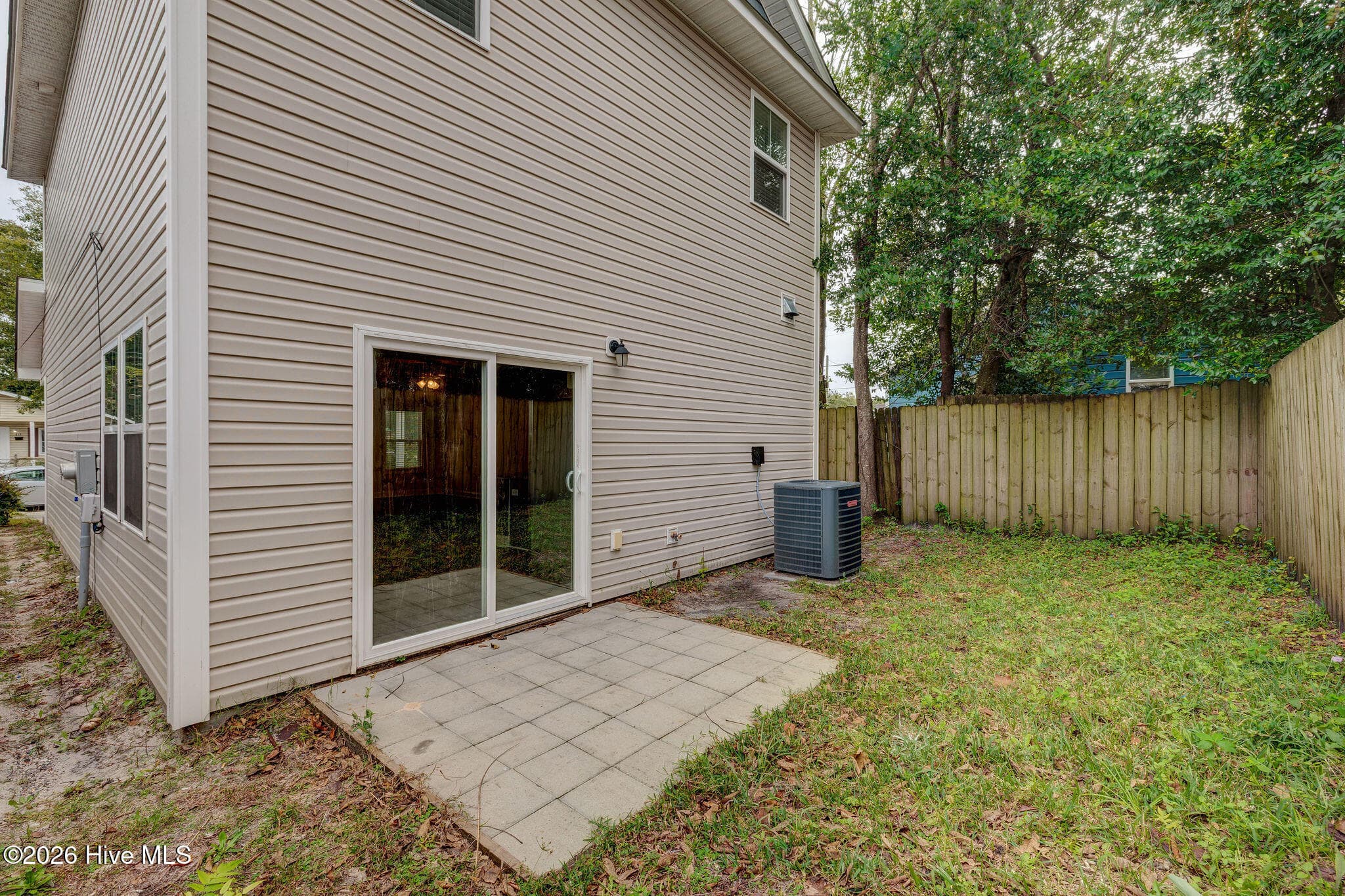 720 S 9th Street, Wilmington, NC 28401