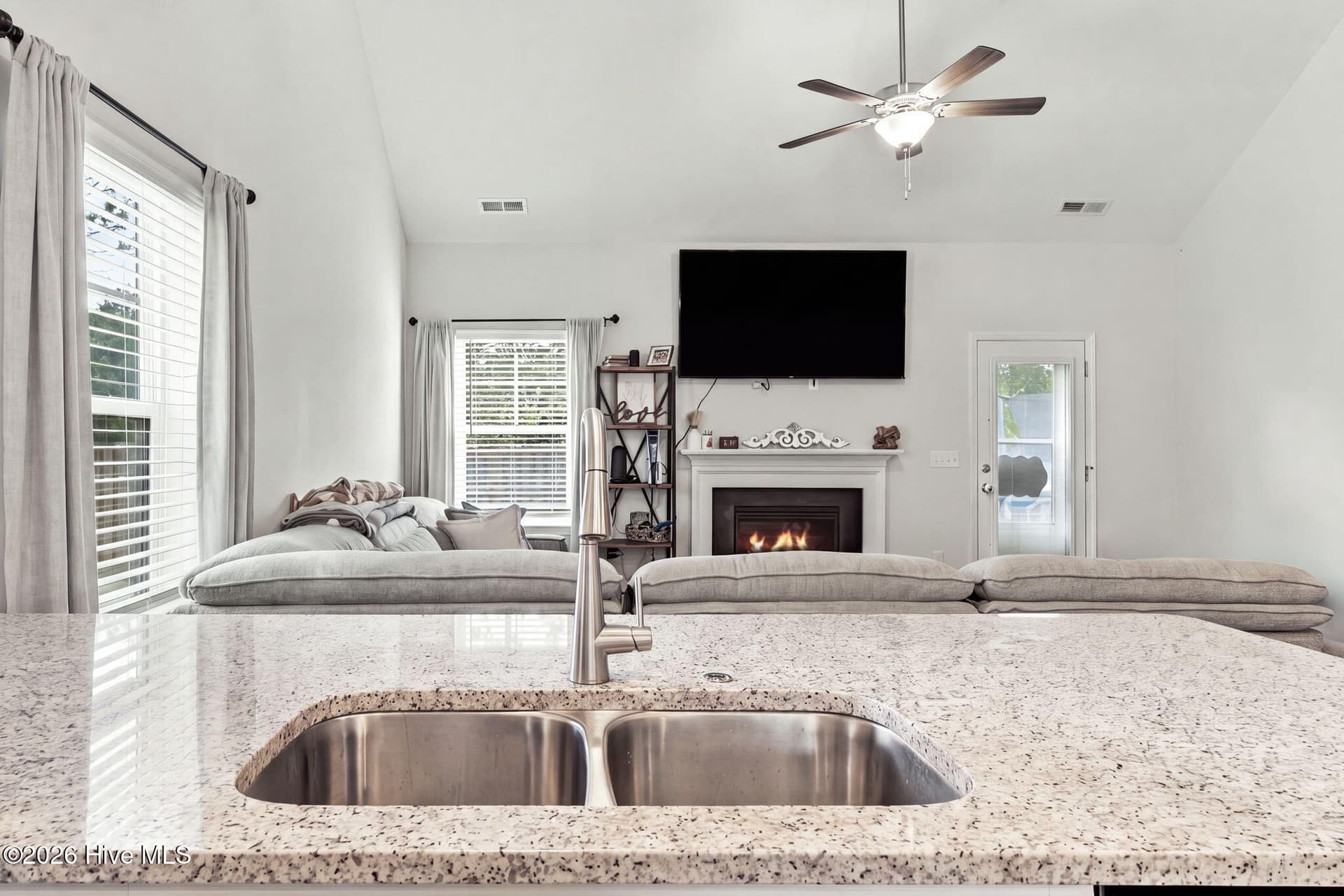 Single Family Residence at 2602 Longleaf Pine Circle, Leland, NC 28451, photo 16 of 54