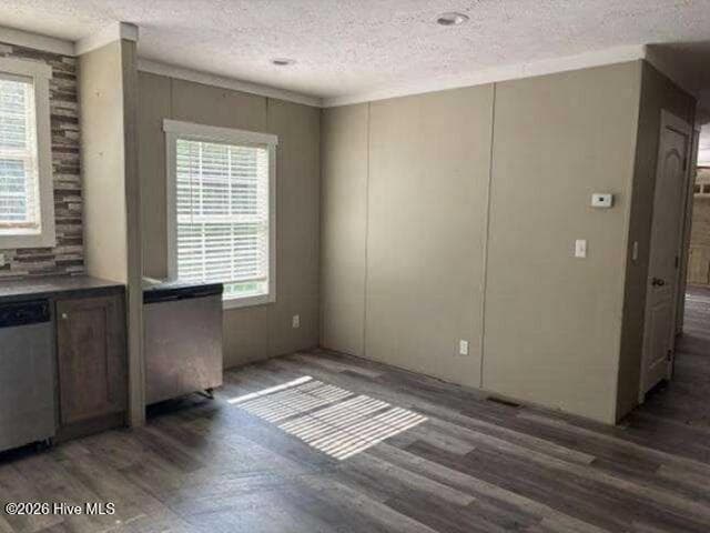 Manufactured Home at 2184 Creekwood Court SW, Supply, NC 28462, photo 17 of 50