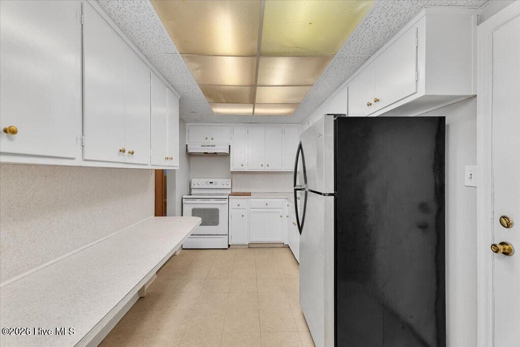 Single Family Residence at 2923 Virginia Road, Augusta, GA 30906, photo 6 of 14