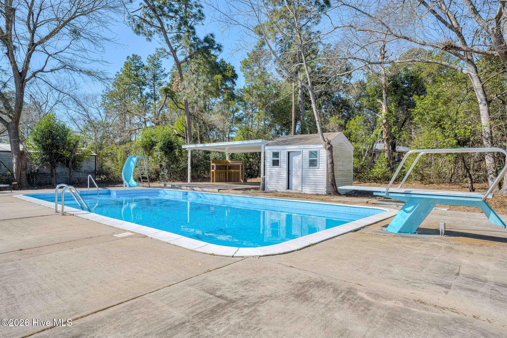 Single Family Residence at 205 Hillside Drive, North Augusta, SC 29841, photo 2 of 32
