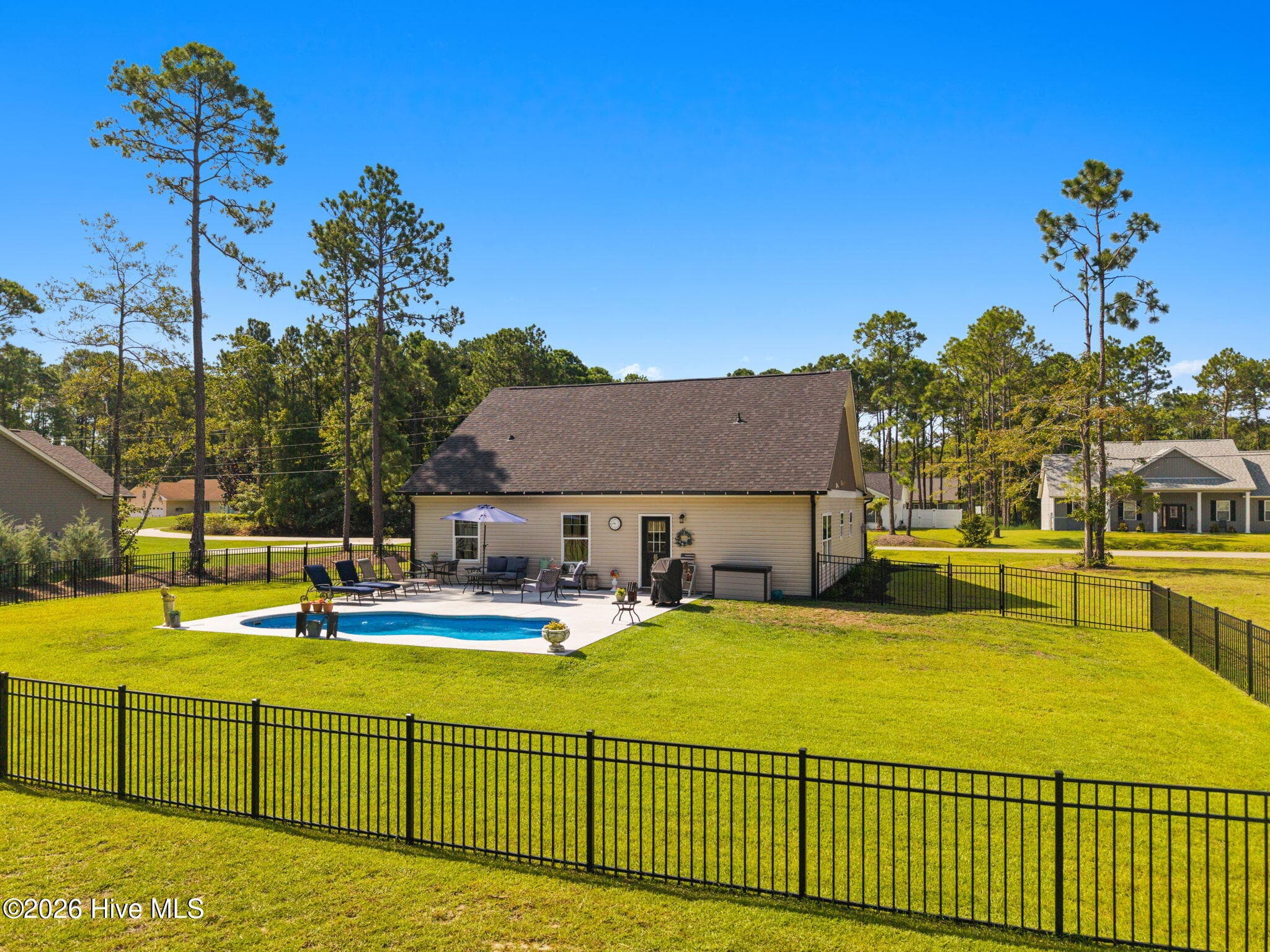 Single Family Residence at 188 Boundary Loop Road NW, Calabash, NC 28467, photo 6 of 41