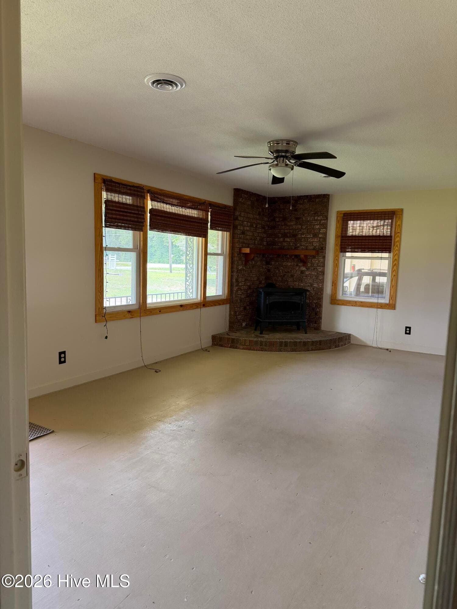 Single Family Residence at 103 Bridle Path Road, Goldsboro, NC 27534, photo 5 of 21