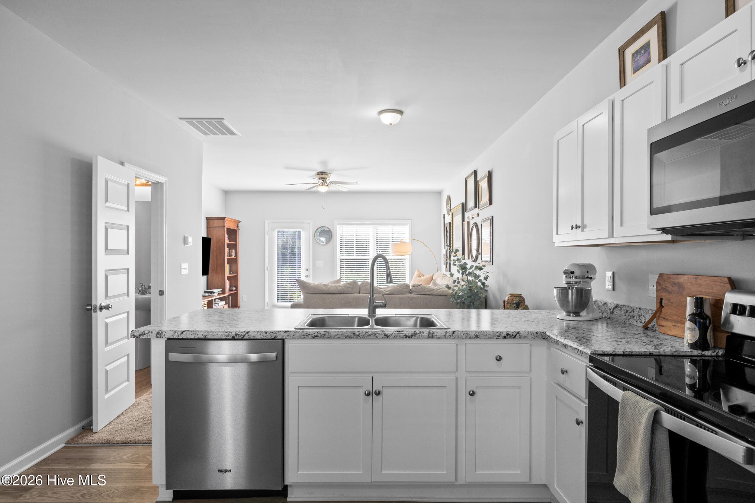 Townhouse at 165 Buckhorn Avenue, Holly Ridge, NC 28445, photo 13 of 38