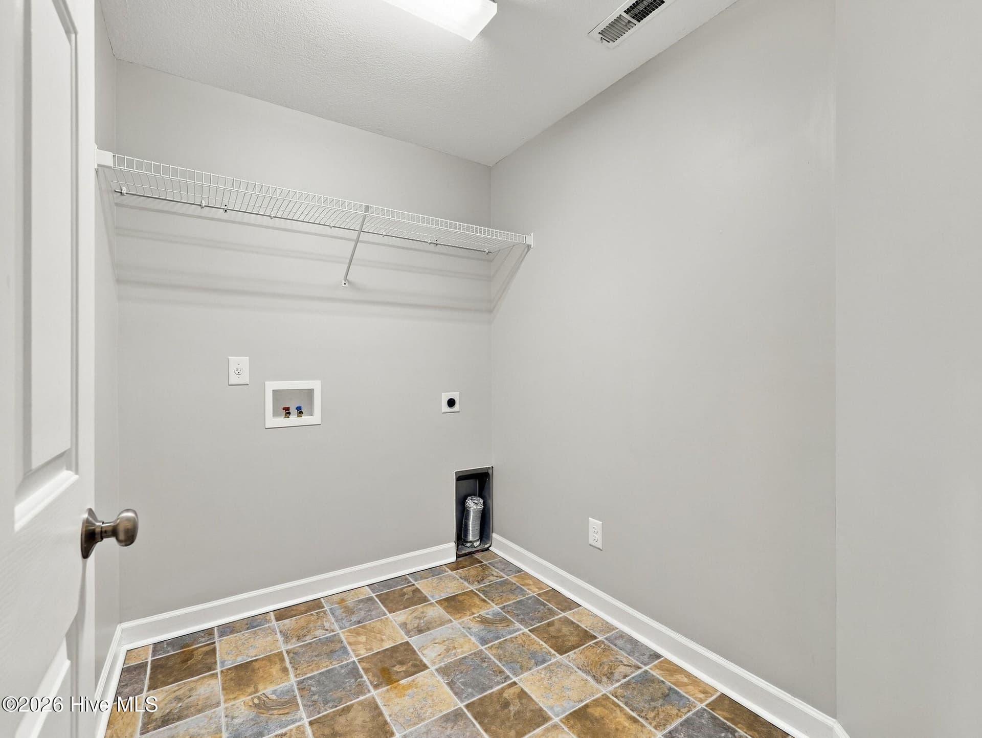 Single Family Residence at 205 Bell Ridge Lane, Hubert, NC 28539, photo 27 of 49