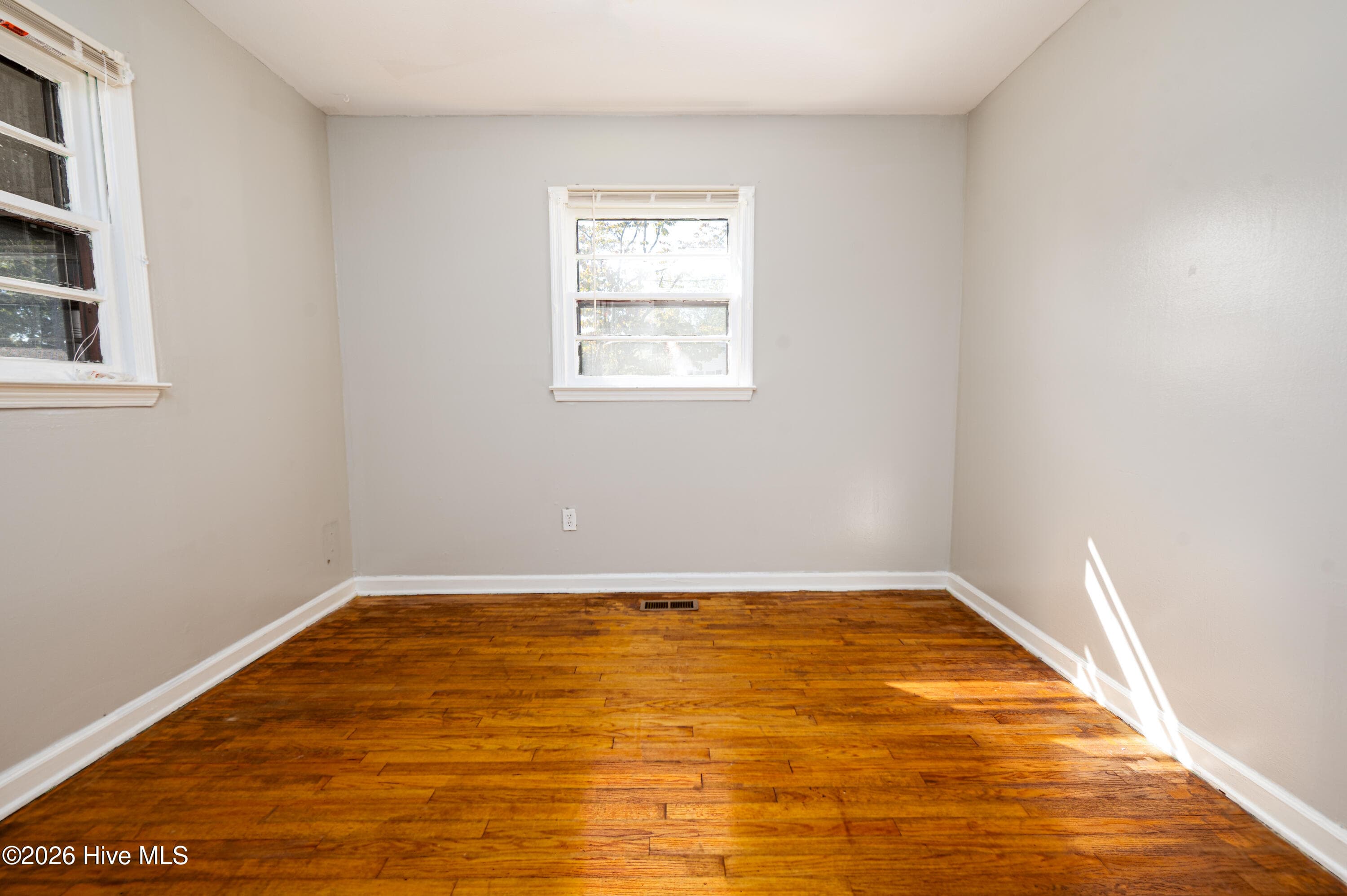 Single Family Residence at 1800 Moore Avenue, New Bern, NC 28562, photo 20 of 20