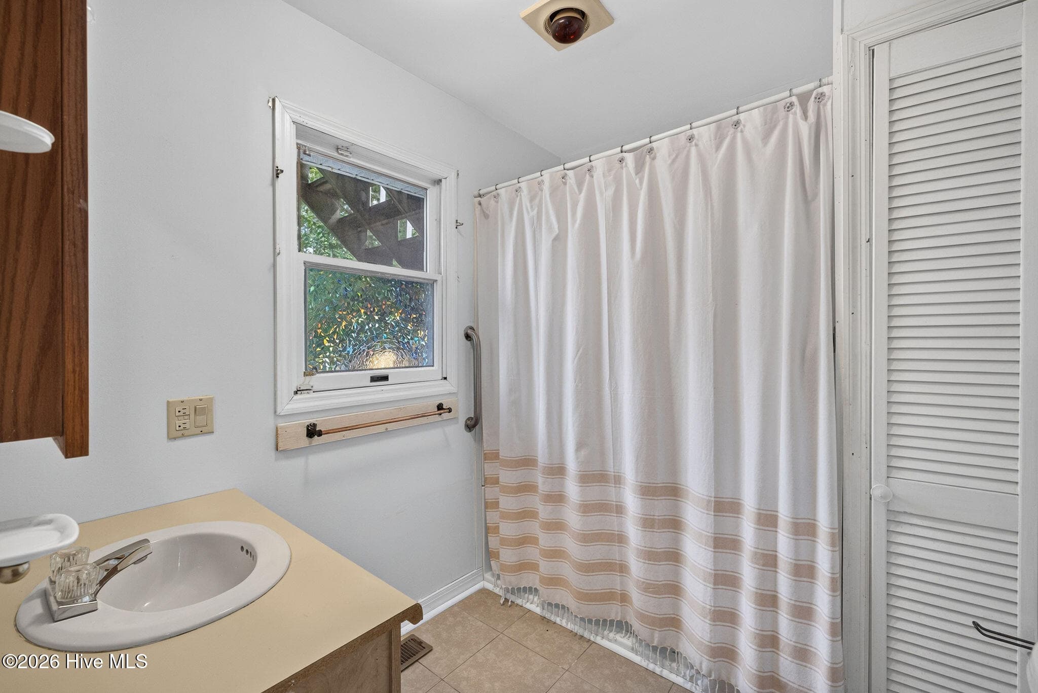 Duplex at 310 N 5th Avenue, Wilmington, NC 28401, photo 22 of 64