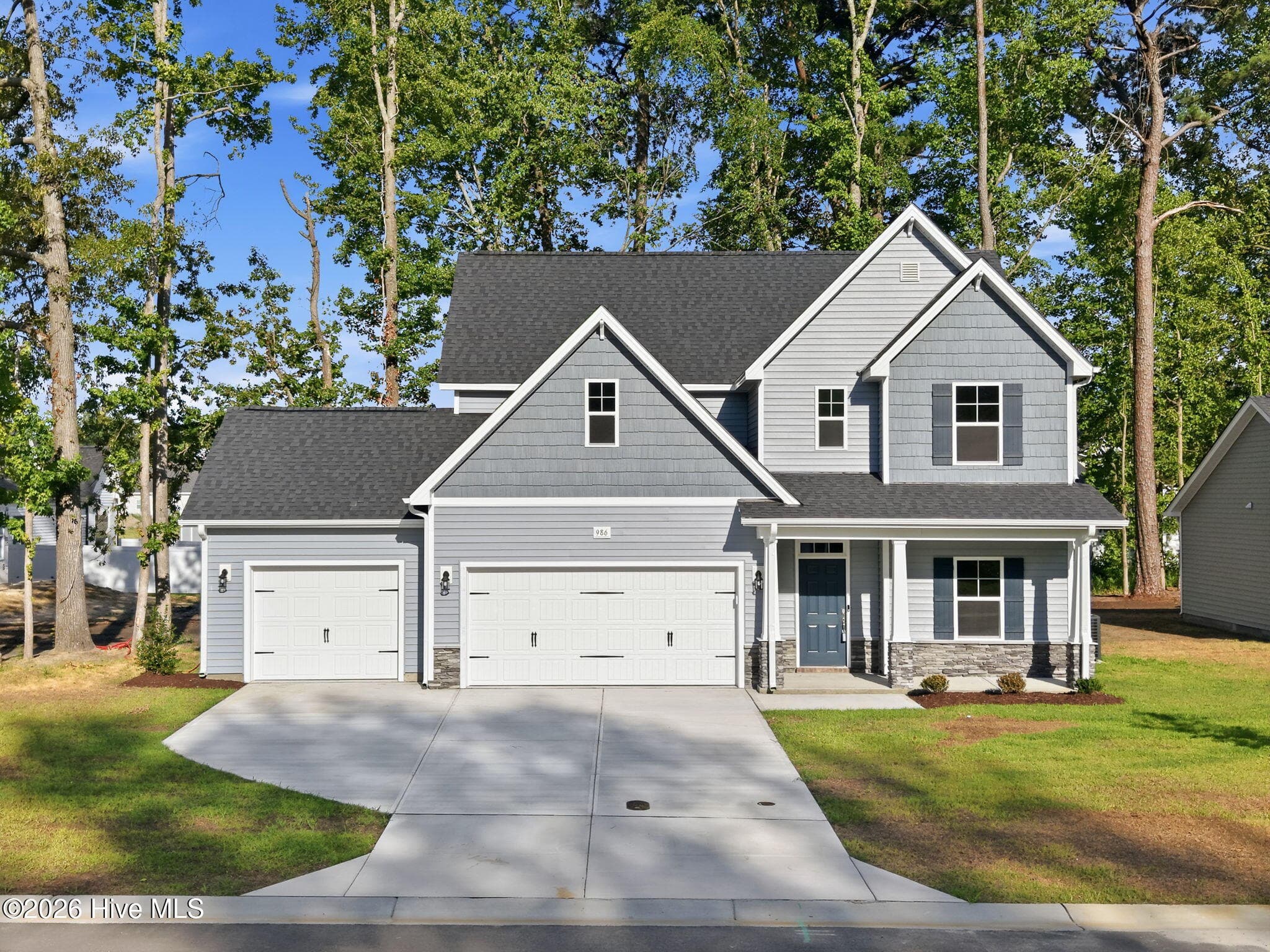 Single Family Residence at 986 Rialto Lane, Ayden, NC 28513, photo 4 of 72