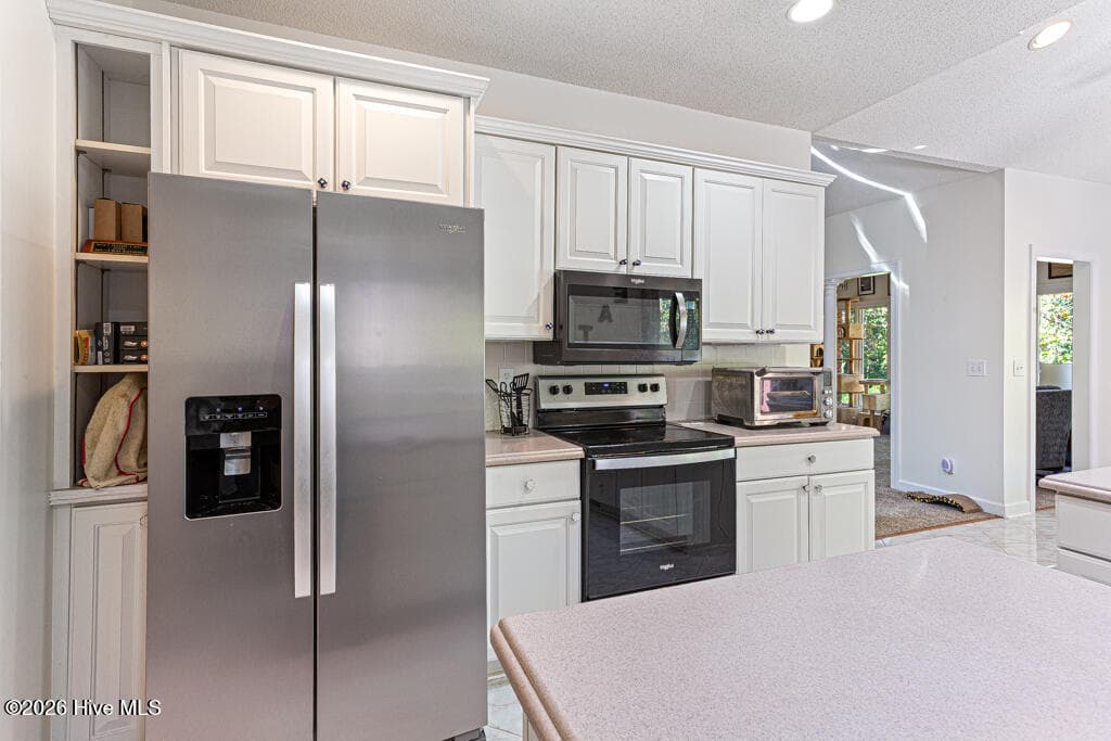 25 Ivy Way Pinehurst NC kitchen 3 - new appliances 2024 - 25 Ivy Way, Pinehurst, NC 28374