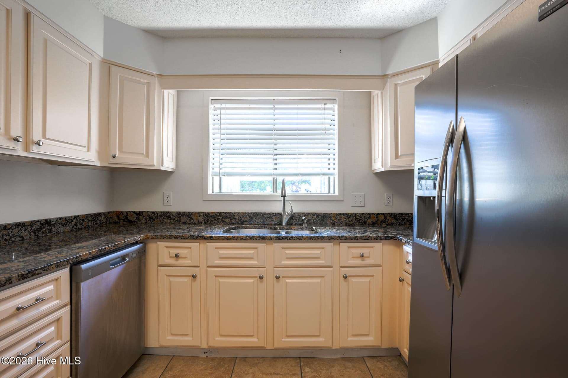 Townhouse at 211 Inland Greens Circle, Wilmington, NC 28405, photo 104 of 114