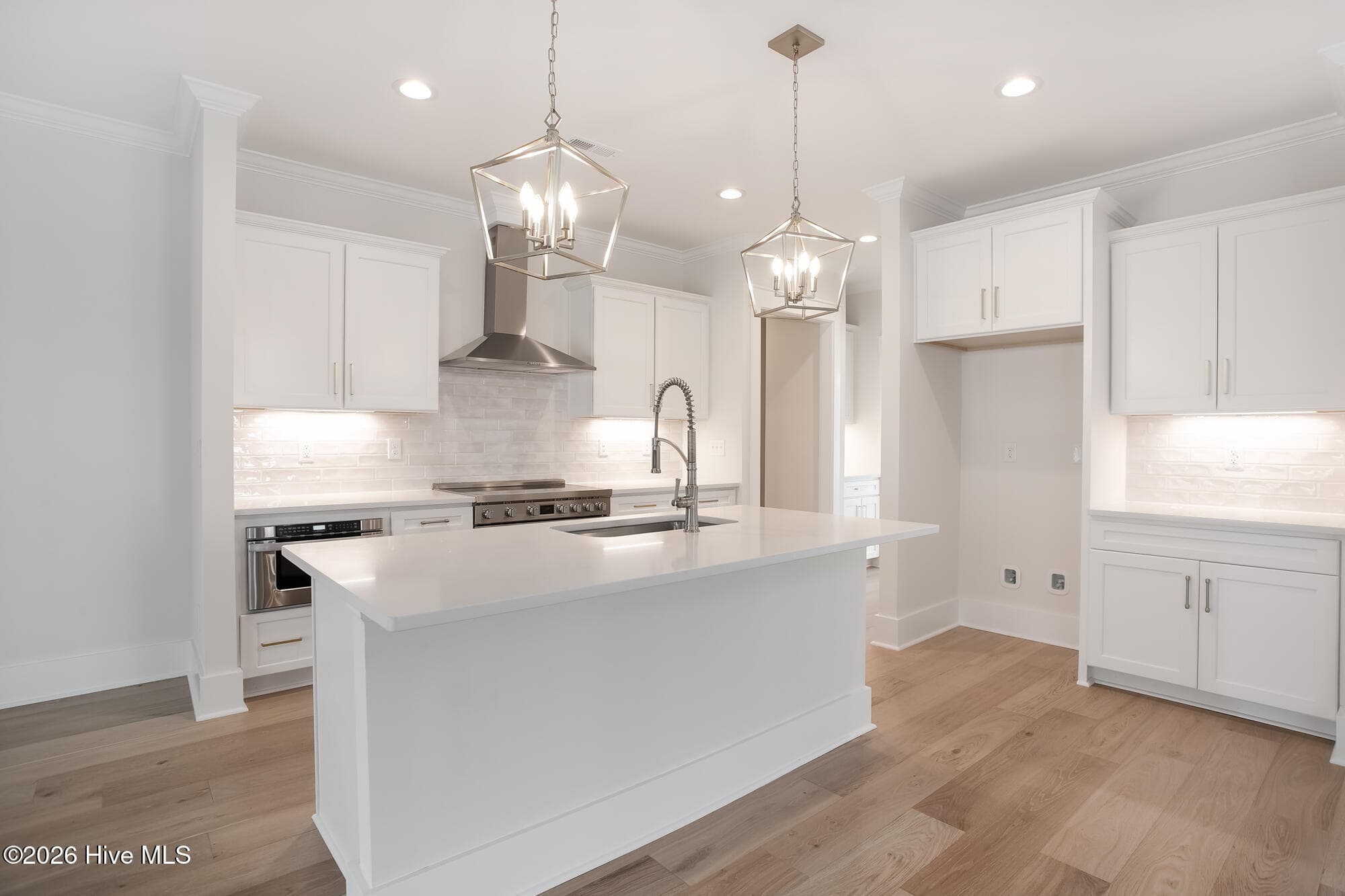 Single Family Residence at 8237 Sage Valley Drive, Wilmington, NC 28411, photo 2 of 31
