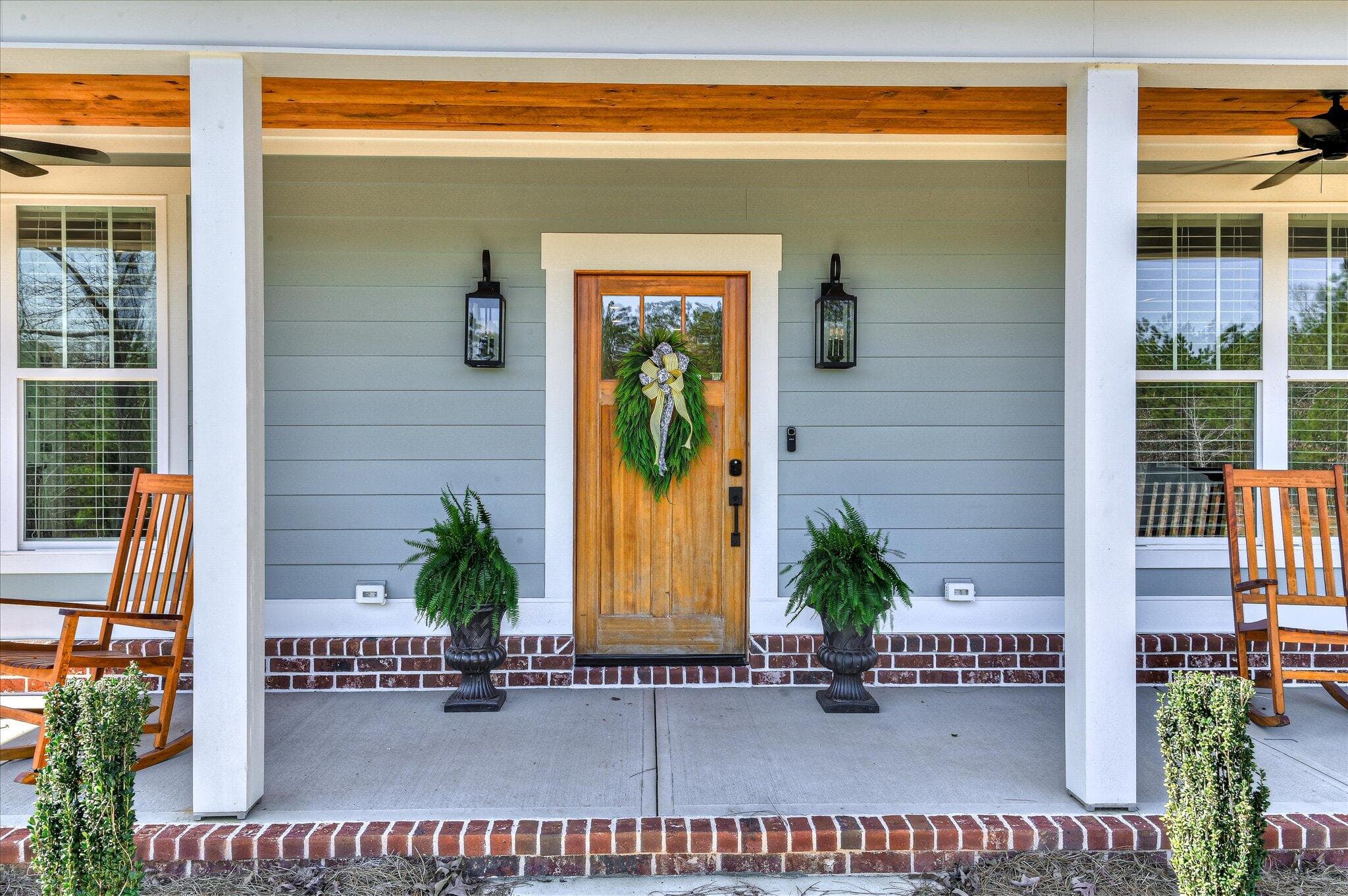 Front porch - 1630 Long Cove Drive, Lincolnton, GA 30817
