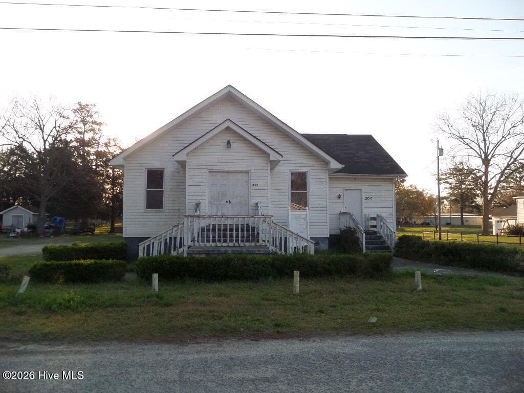 Single Family Residence at 201 Ellington Street, New Bern, NC 28560, photo 15 of 29