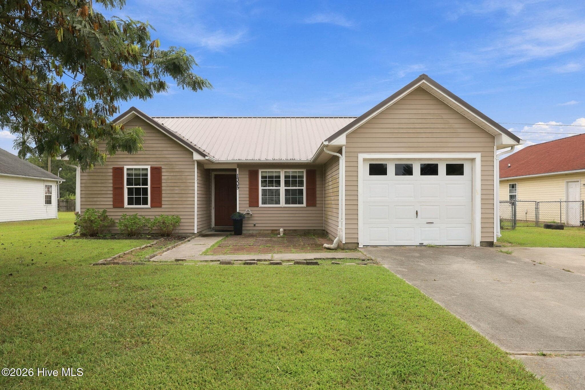 1305 Navarro Loop, Jacksonville, NC 28540