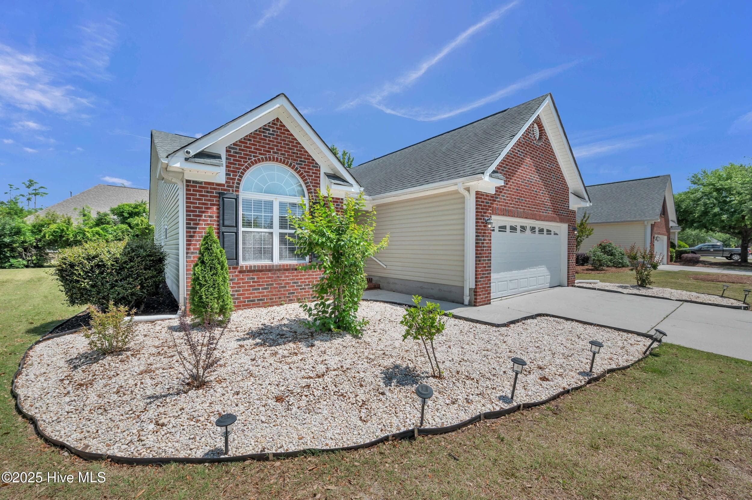 Single Family Residence at 4113 Rounding Bend Lane, Wilmington, NC 28412, photo 3 of 29