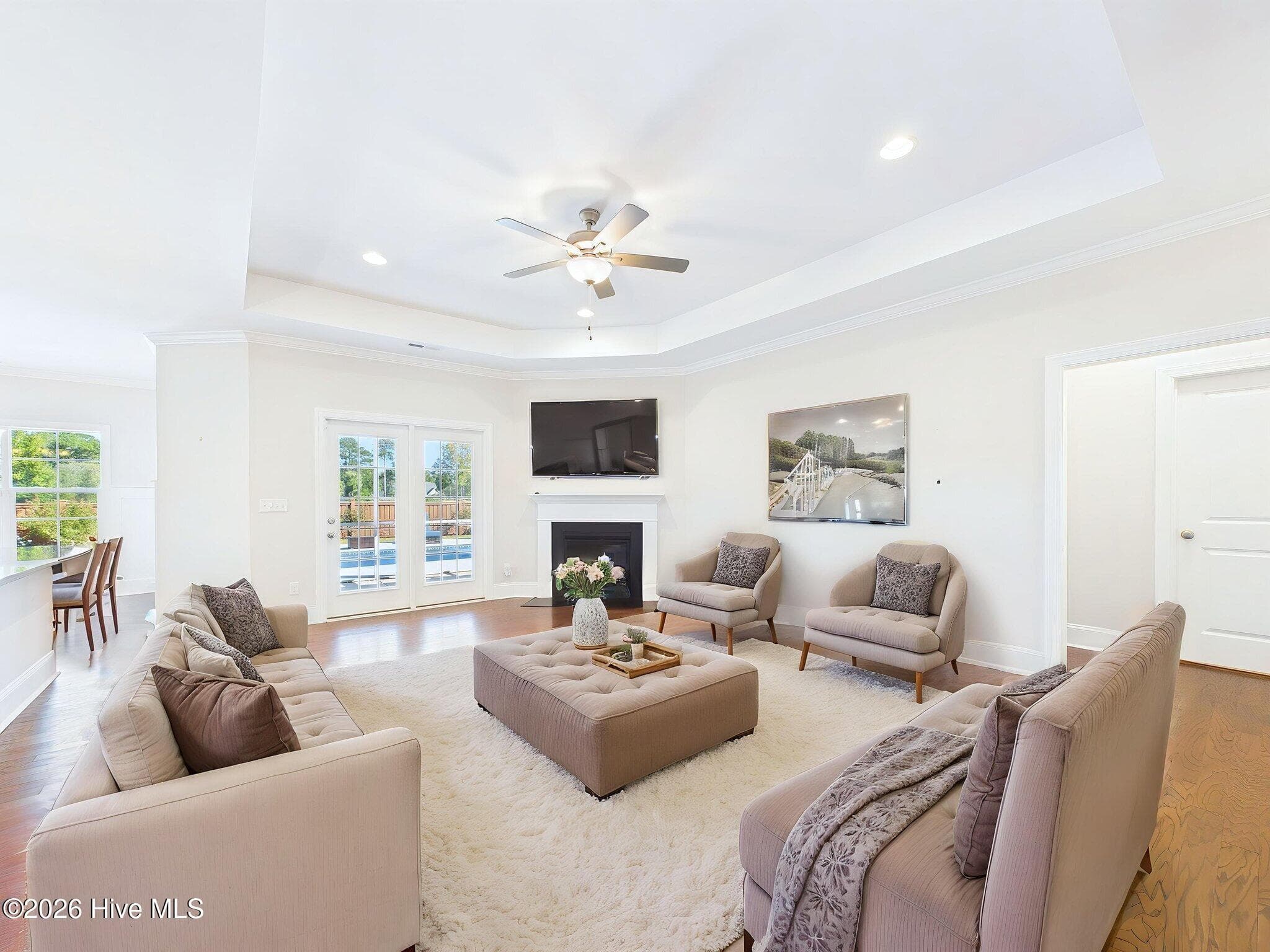 Single Family Residence at 2436 Lakeside Circle, Wilmington, NC 28401, photo 10 of 56