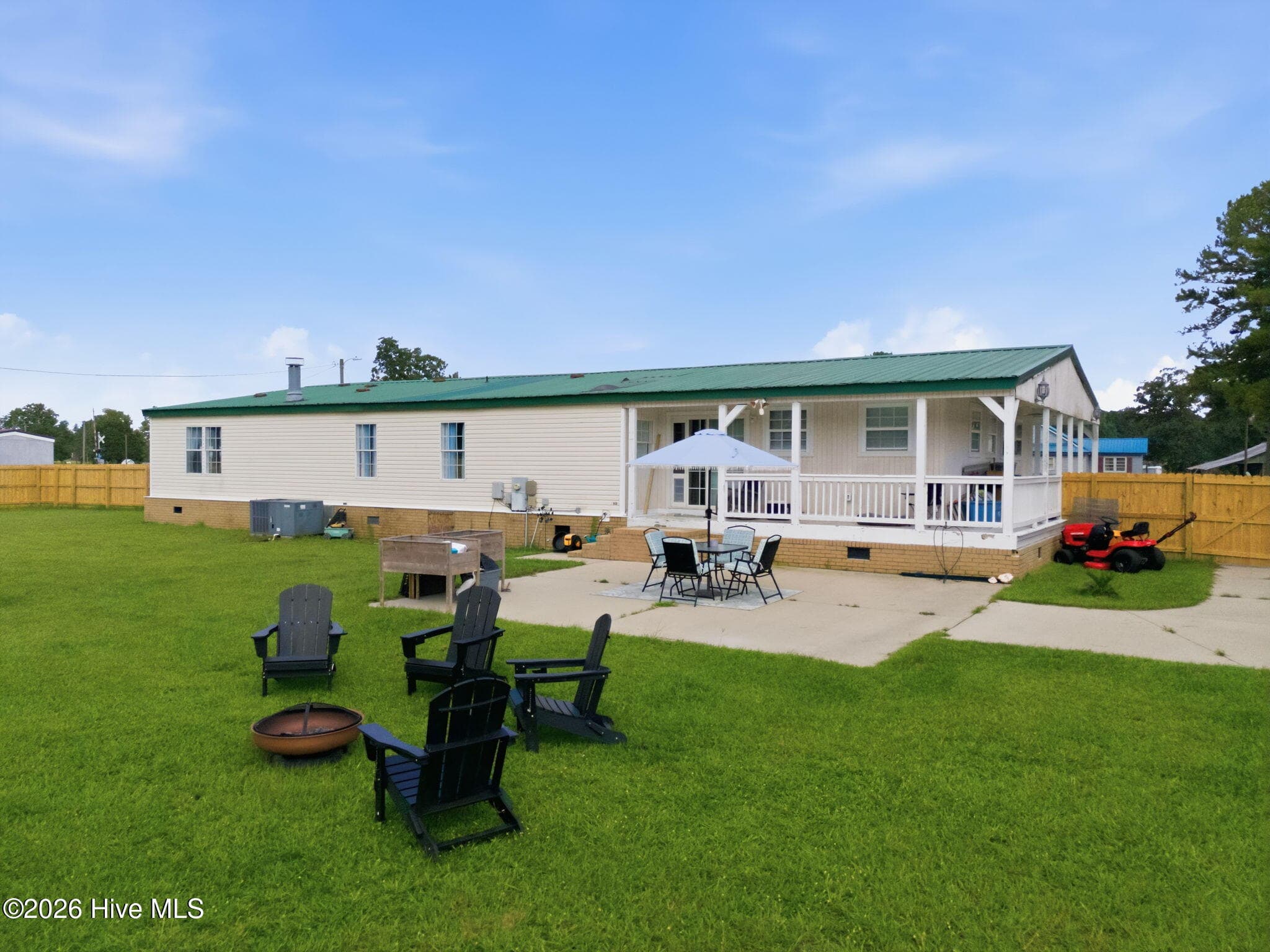 Manufactured Home at 51 Shaw Road, Riegelwood, NC 28456, photo 40 of 54