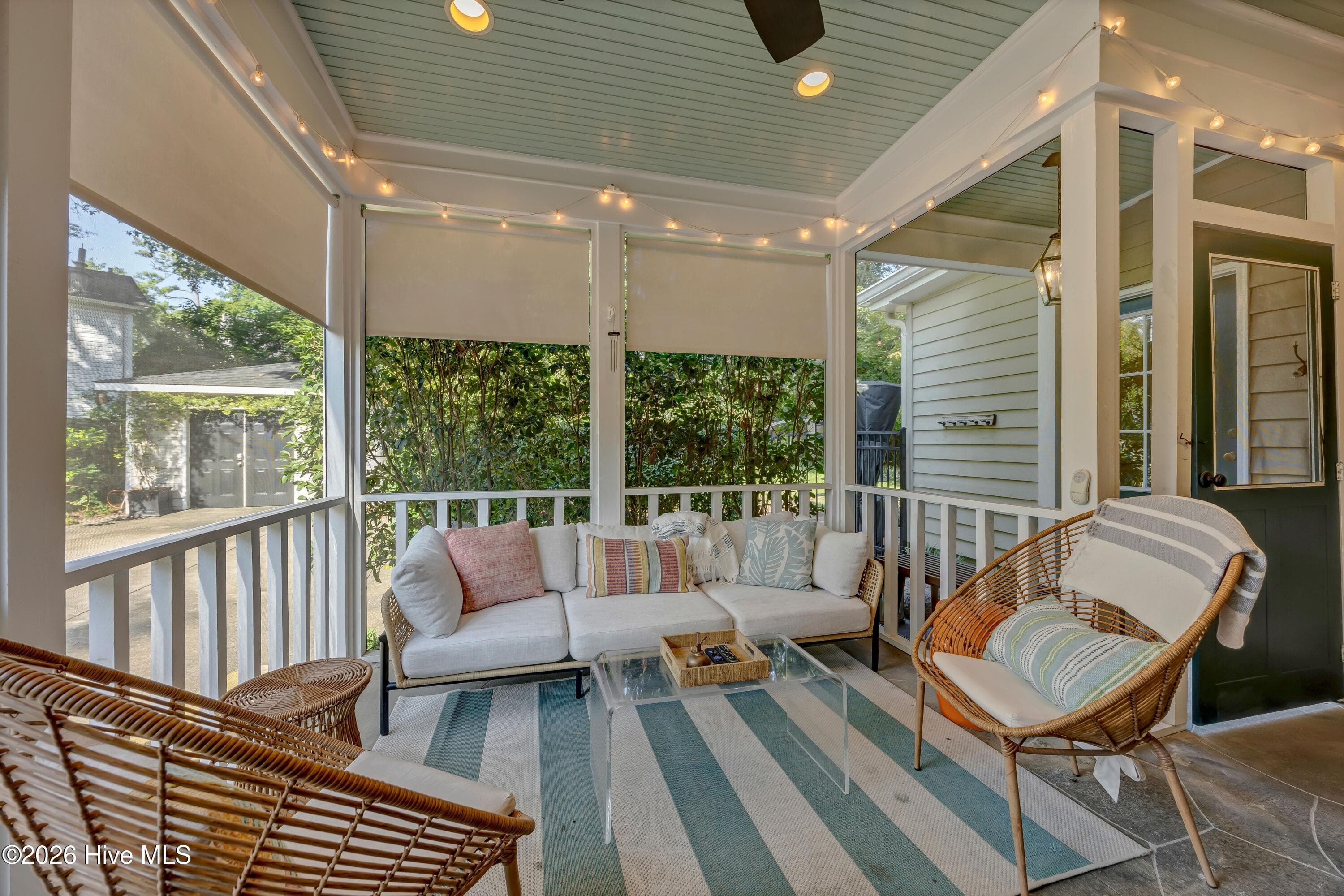 Single Family Residence at 318 Colonial Drive, Wilmington, NC 28403, photo 36 of 74