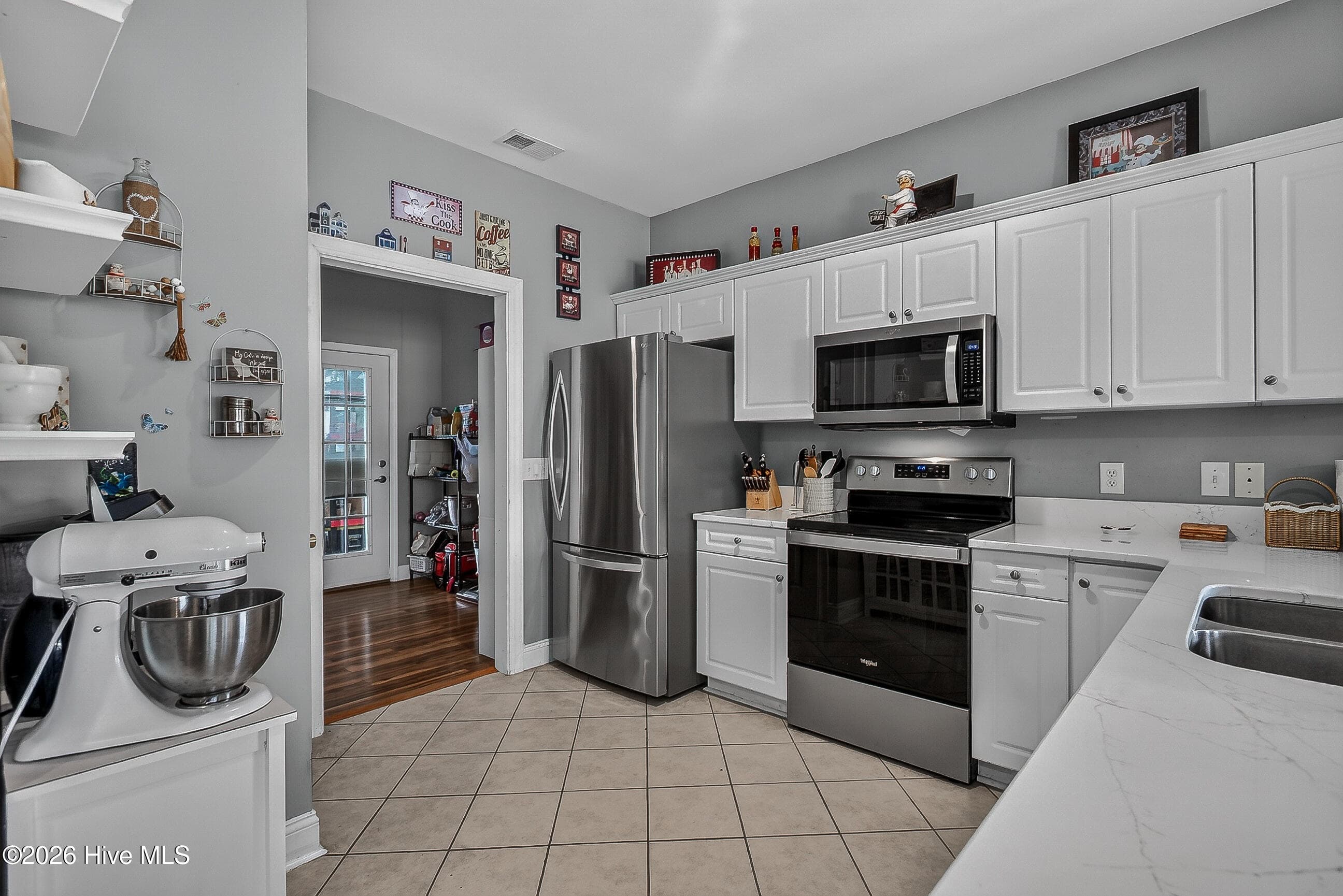 Townhouse at 320 Castle Bay Drive D, Hampstead, NC 28443, photo 15 of 42