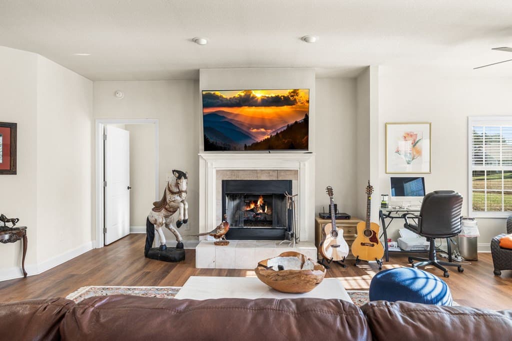 Single Family Residence at 116 Riverwalk Circle, Hayesville, NC 28904, photo 9 of 33