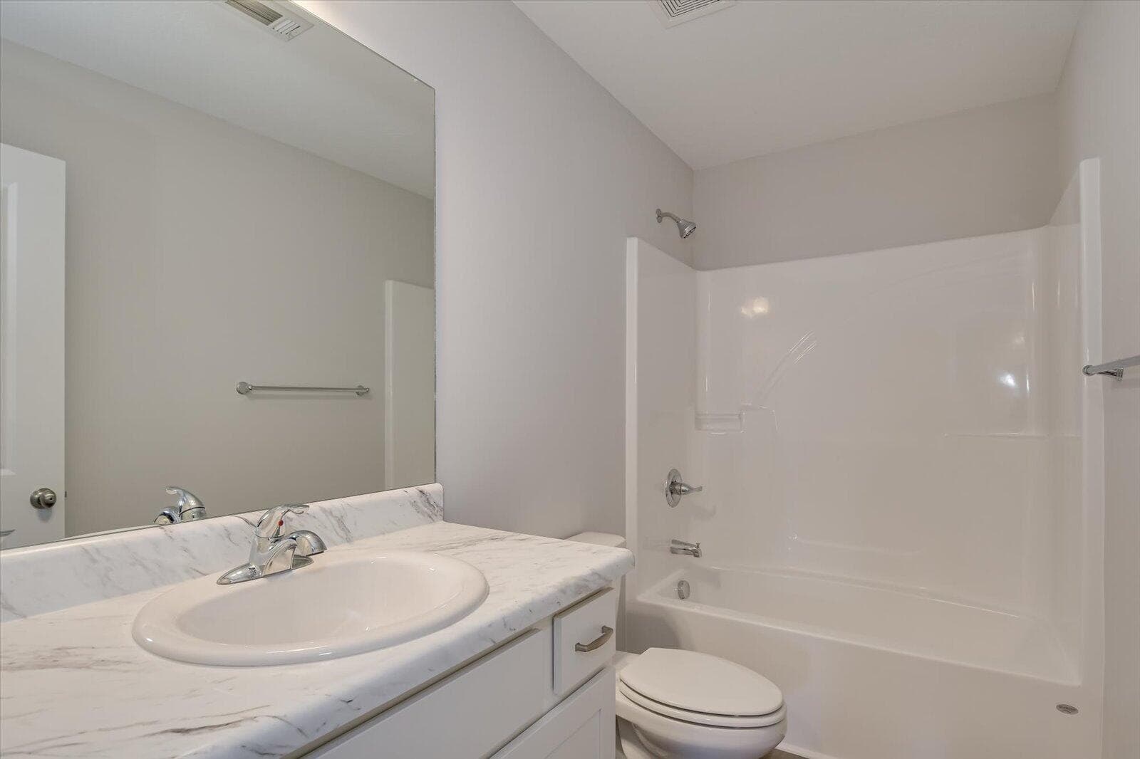 Single Family Residence at 1299 Elias Station, Thomson, GA 30824, photo 11 of 39