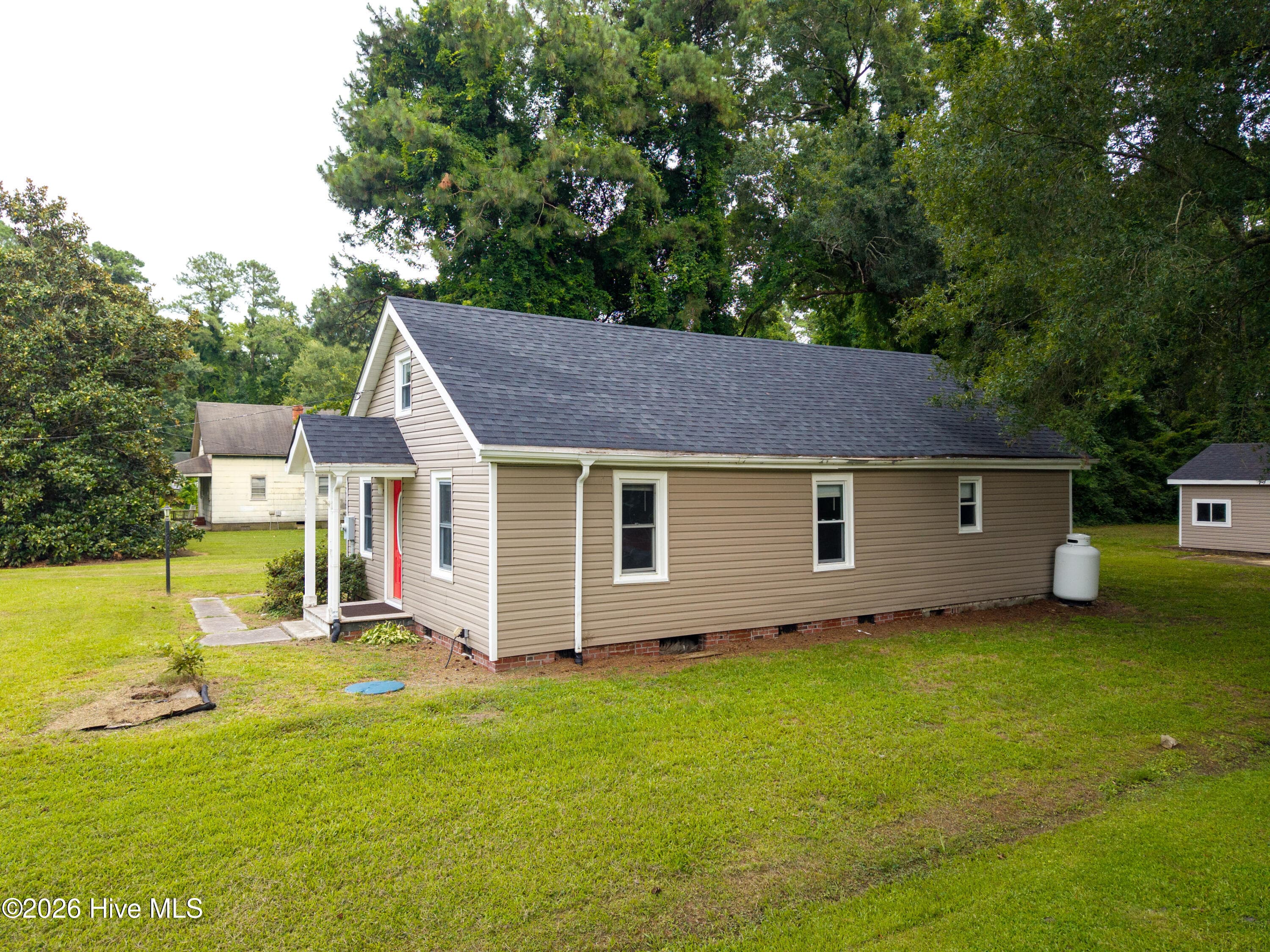 Single Family Residence at 1815 W Main Ext, Elizabeth City, NC 27909, photo 31 of 51