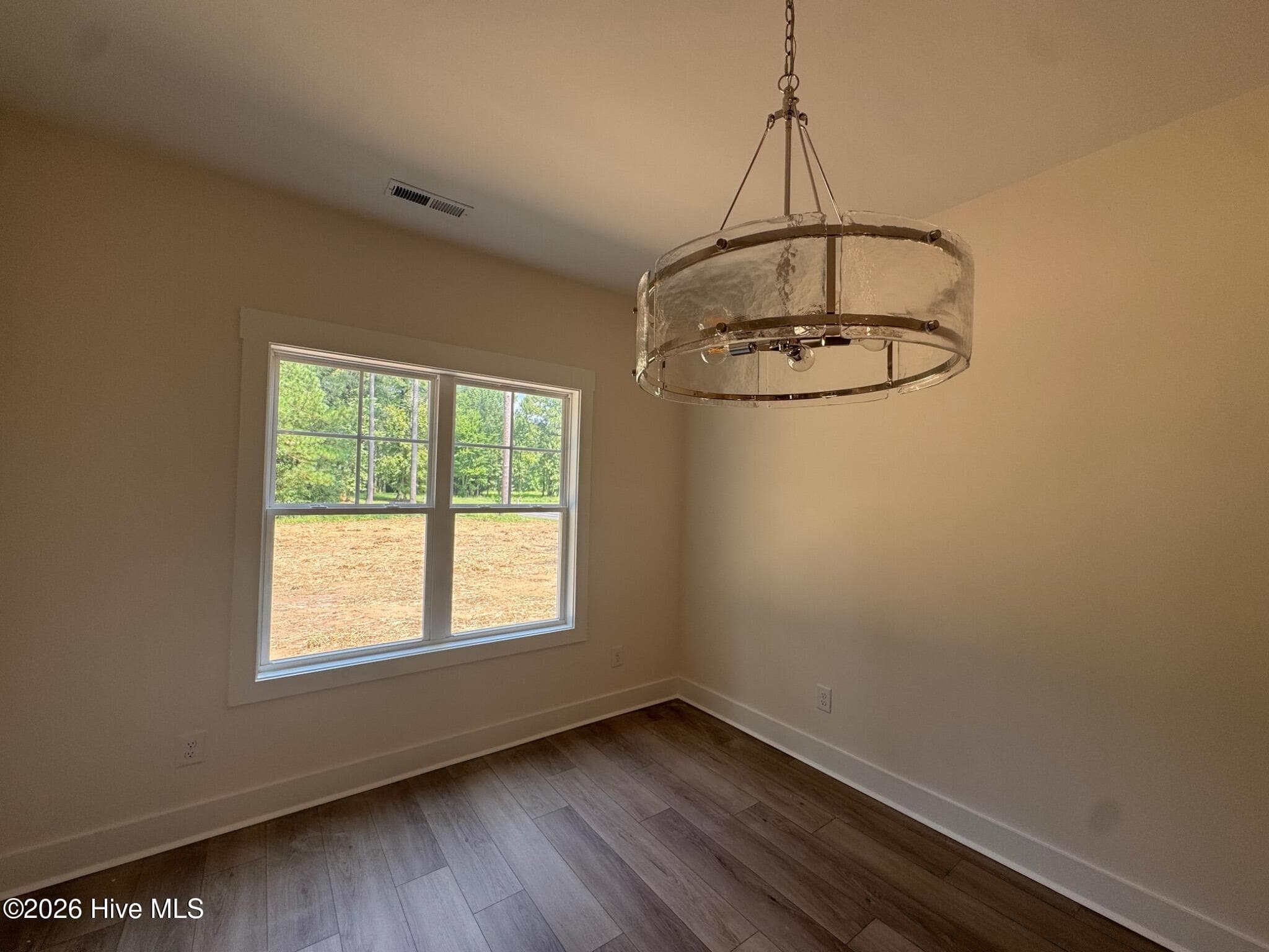 Single Family Residence at 31 Currituck Court, Oriental, NC 28571, photo 16 of 93