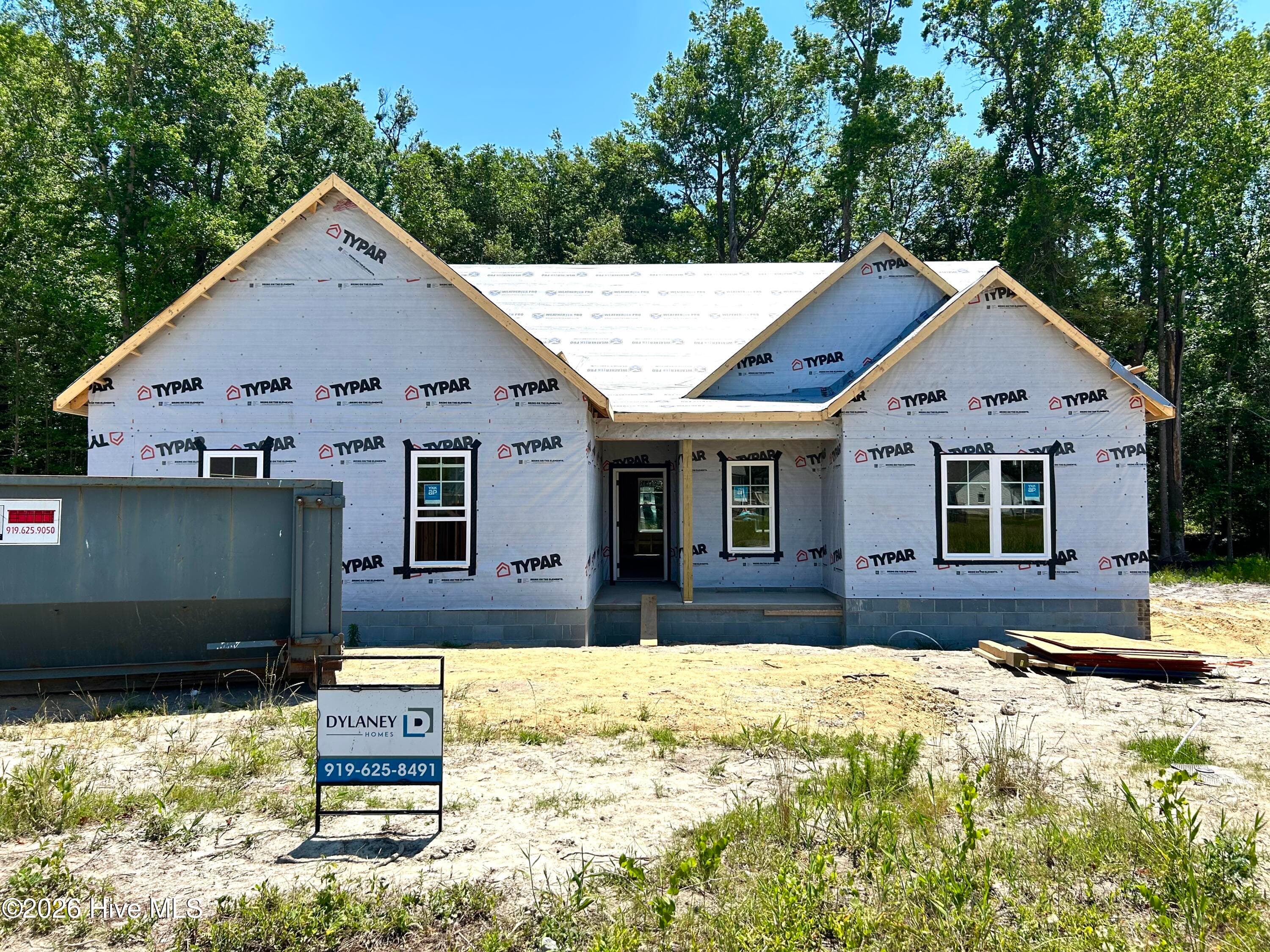 Single Family Residence at 3704 Huntcliff Drive, La Grange, NC 28551, photo 3 of 100