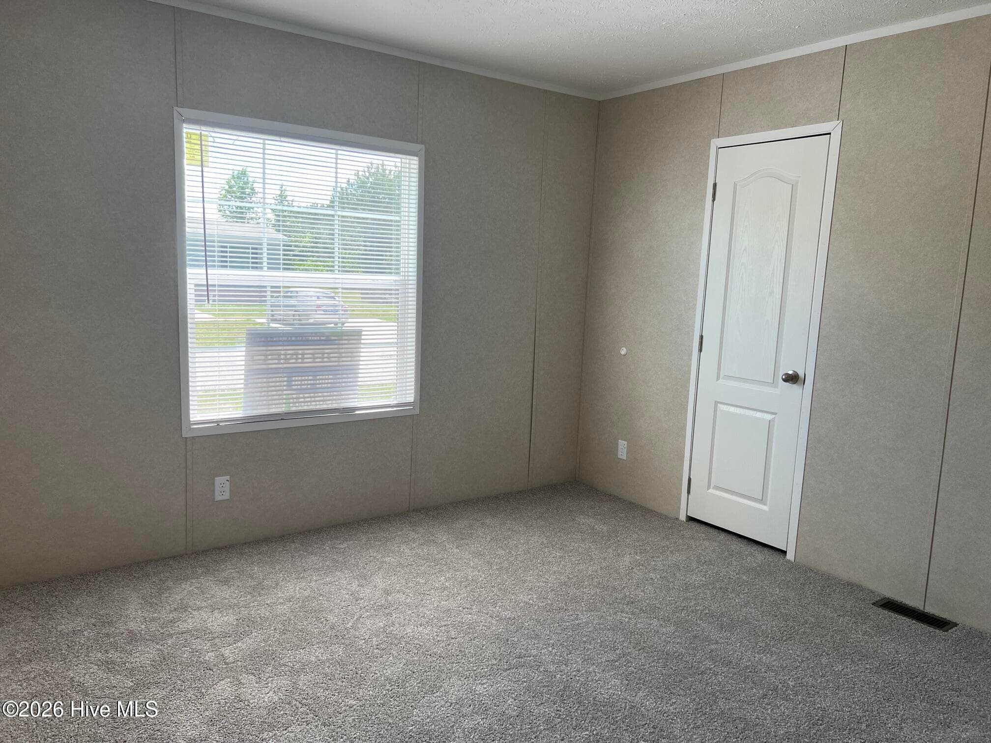 Manufactured Home at 316 Commodore Drive, Rocky Mount, NC 27801, photo 24 of 32