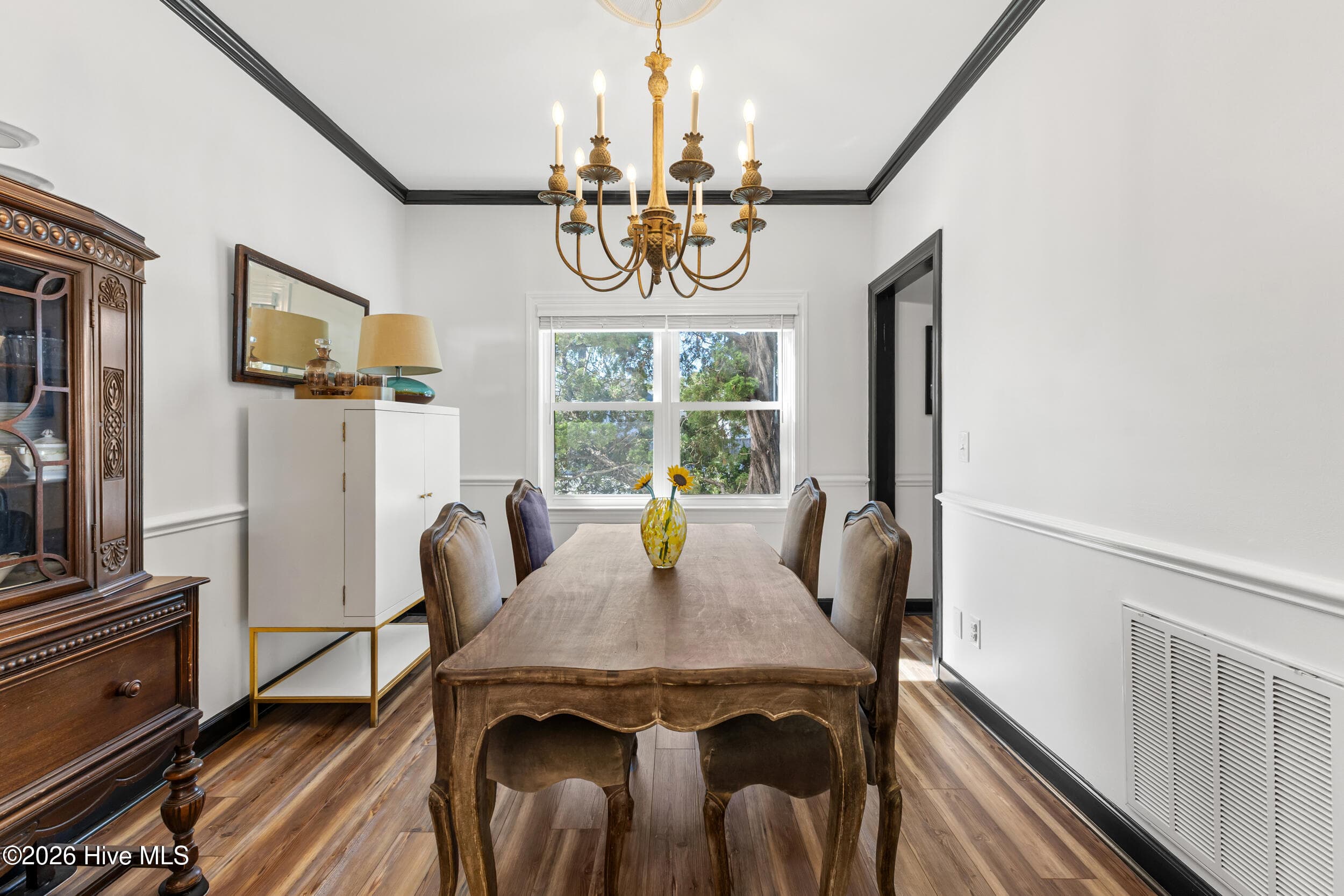 Townhouse at 4 St Marys Place, Wilmington, NC 28403, photo 18 of 33