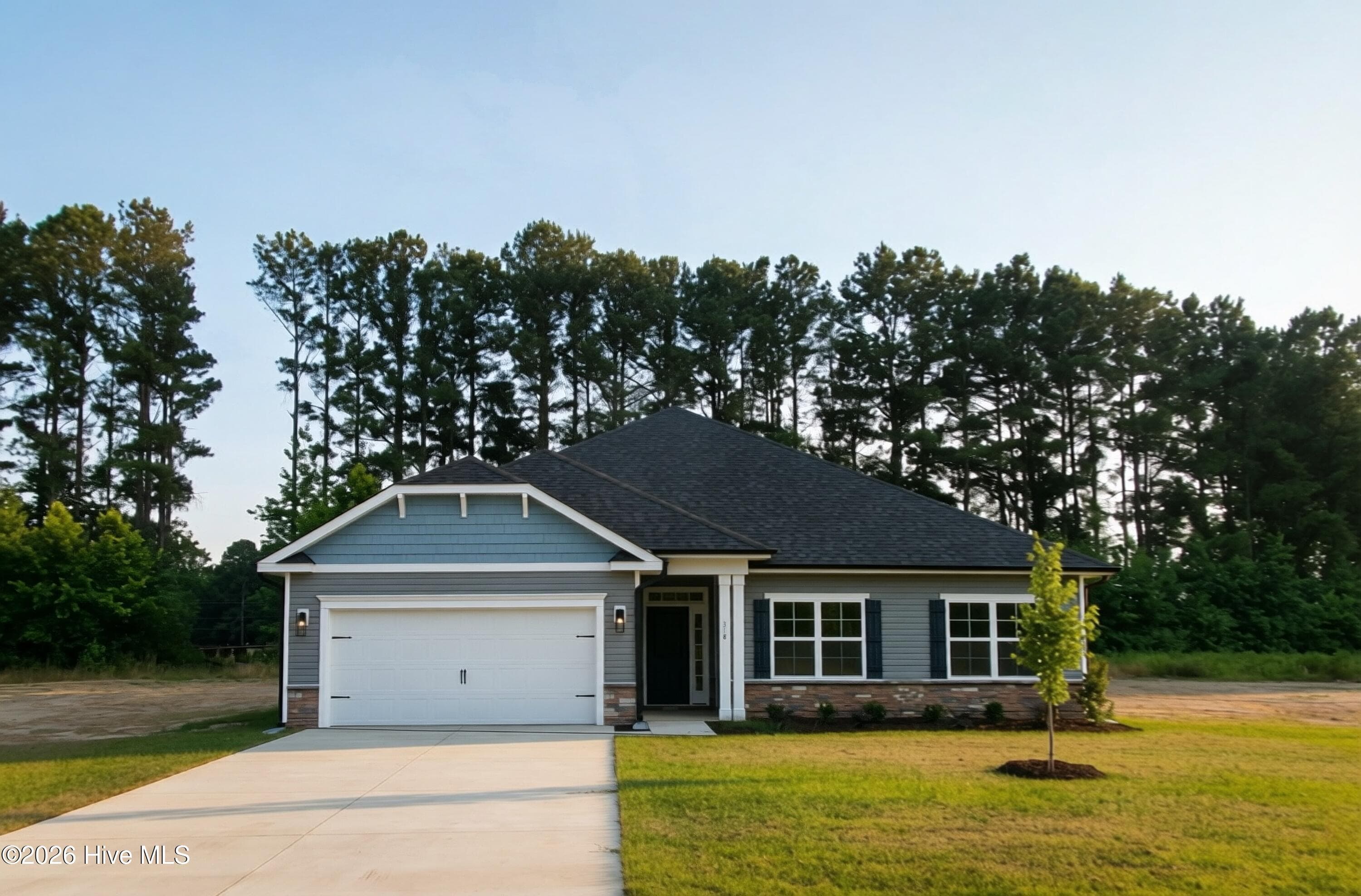 318 Eastwood Drive, Wallace, NC 28466