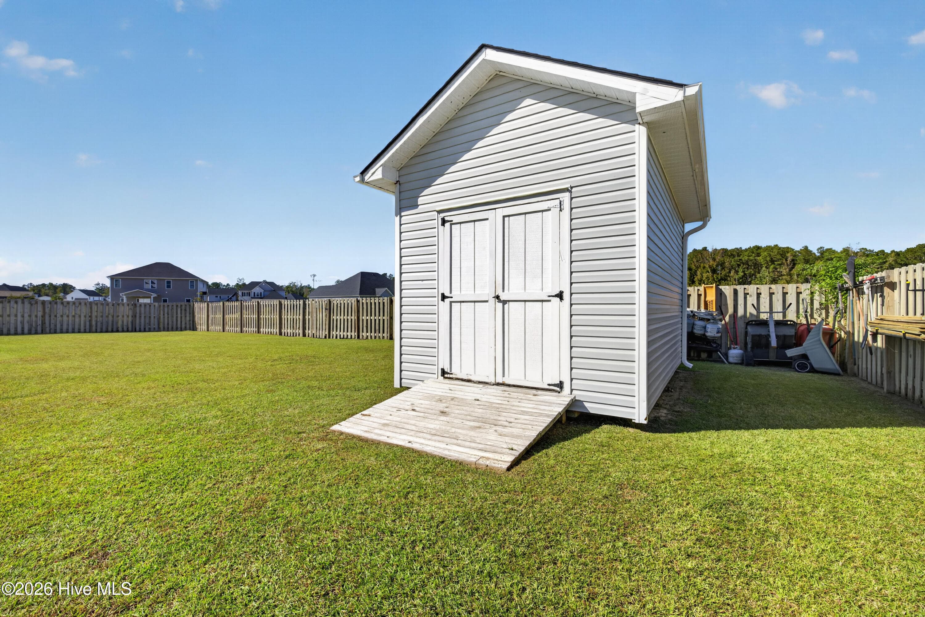 Single Family Residence at 30 W Broughton Lane, Rocky Point, NC 28457, photo 34 of 41