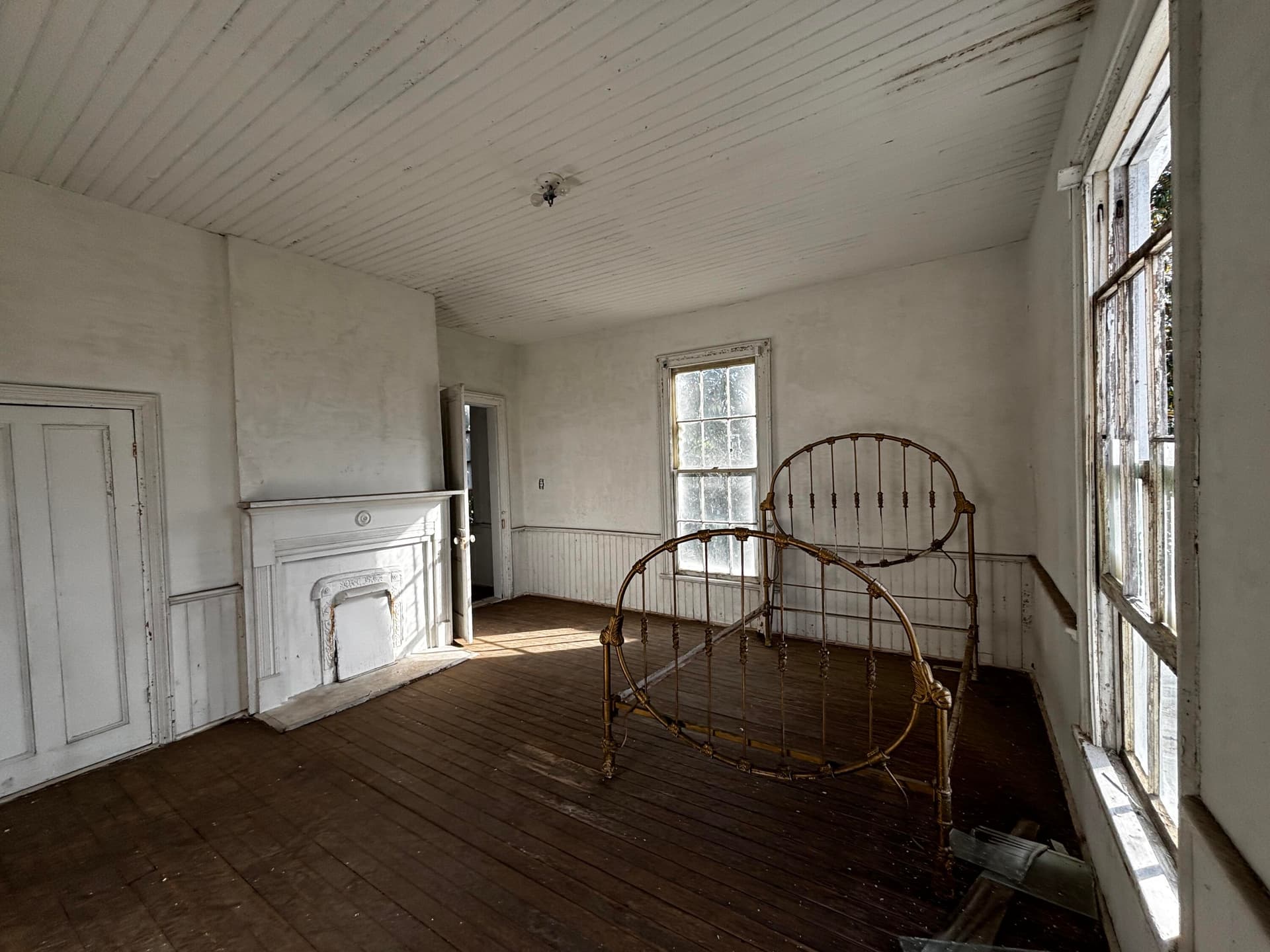 Single Family Residence at 301 Cleveland Street, Thomson, GA 30824, photo 10 of 14