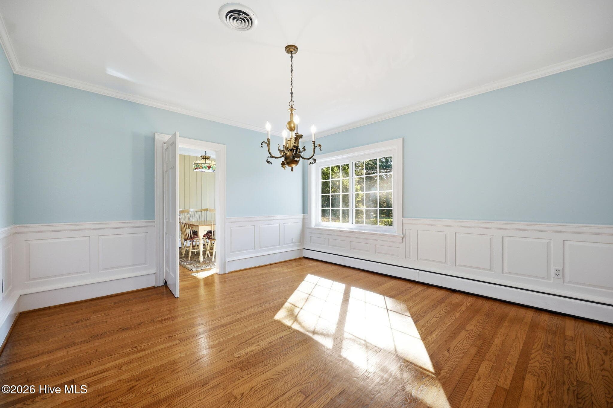 Single Family Residence at 1108 Summit Avenue, Washington, NC 27889, photo 10 of 49