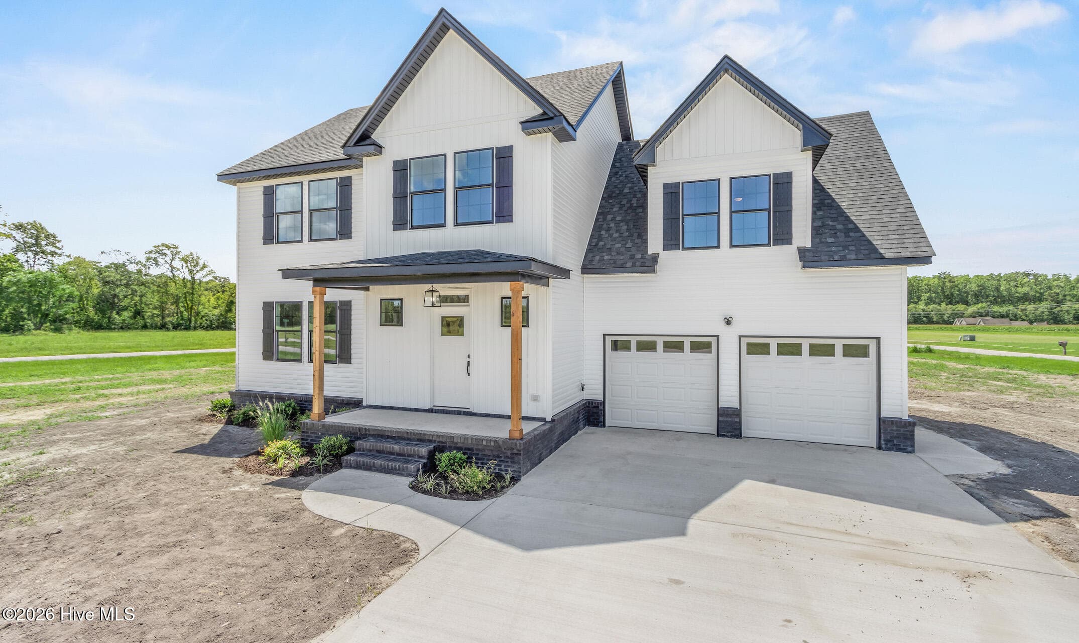 Single Family Residence at 1383 Turnpike Road, Elizabeth City, NC 27909, photo 2 of 41