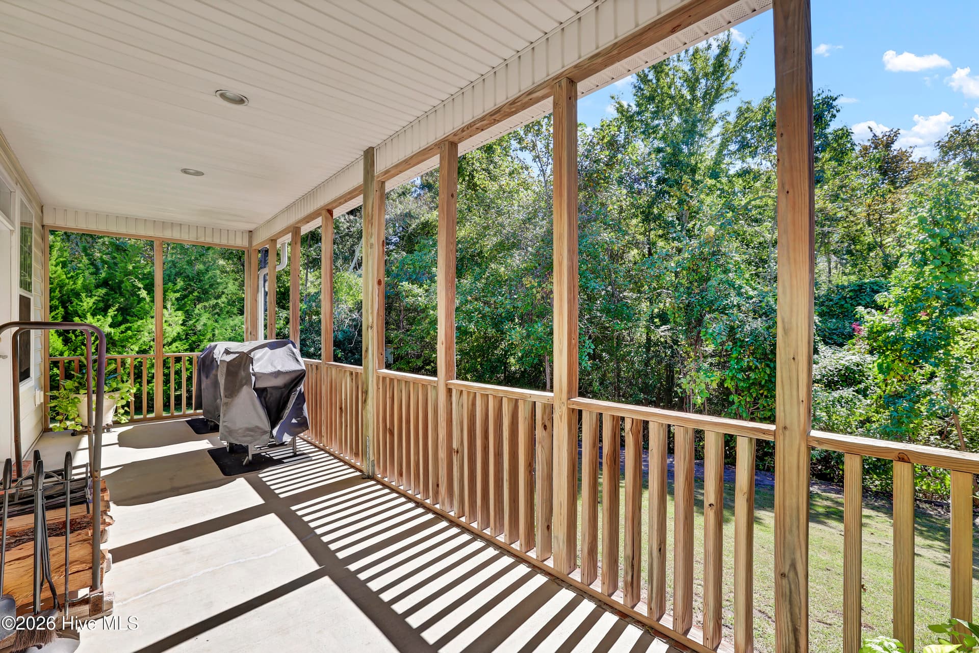 Single Family Residence at 134 Wild Berry Lane, Hampstead, NC 28443, photo 31 of 48