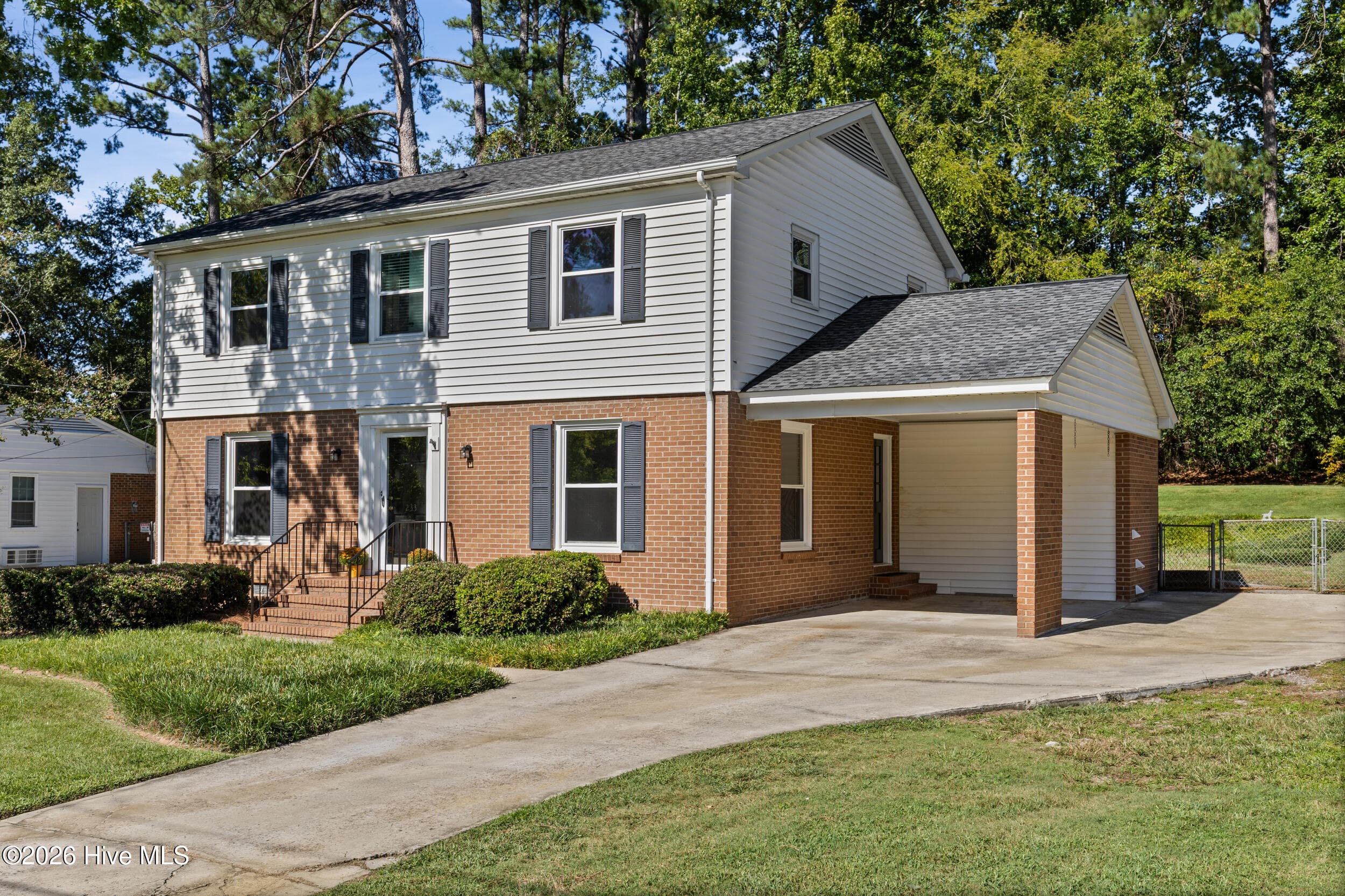 Single Family Residence at 233 Chatham Road, Augusta, GA 30907, photo 6 of 56