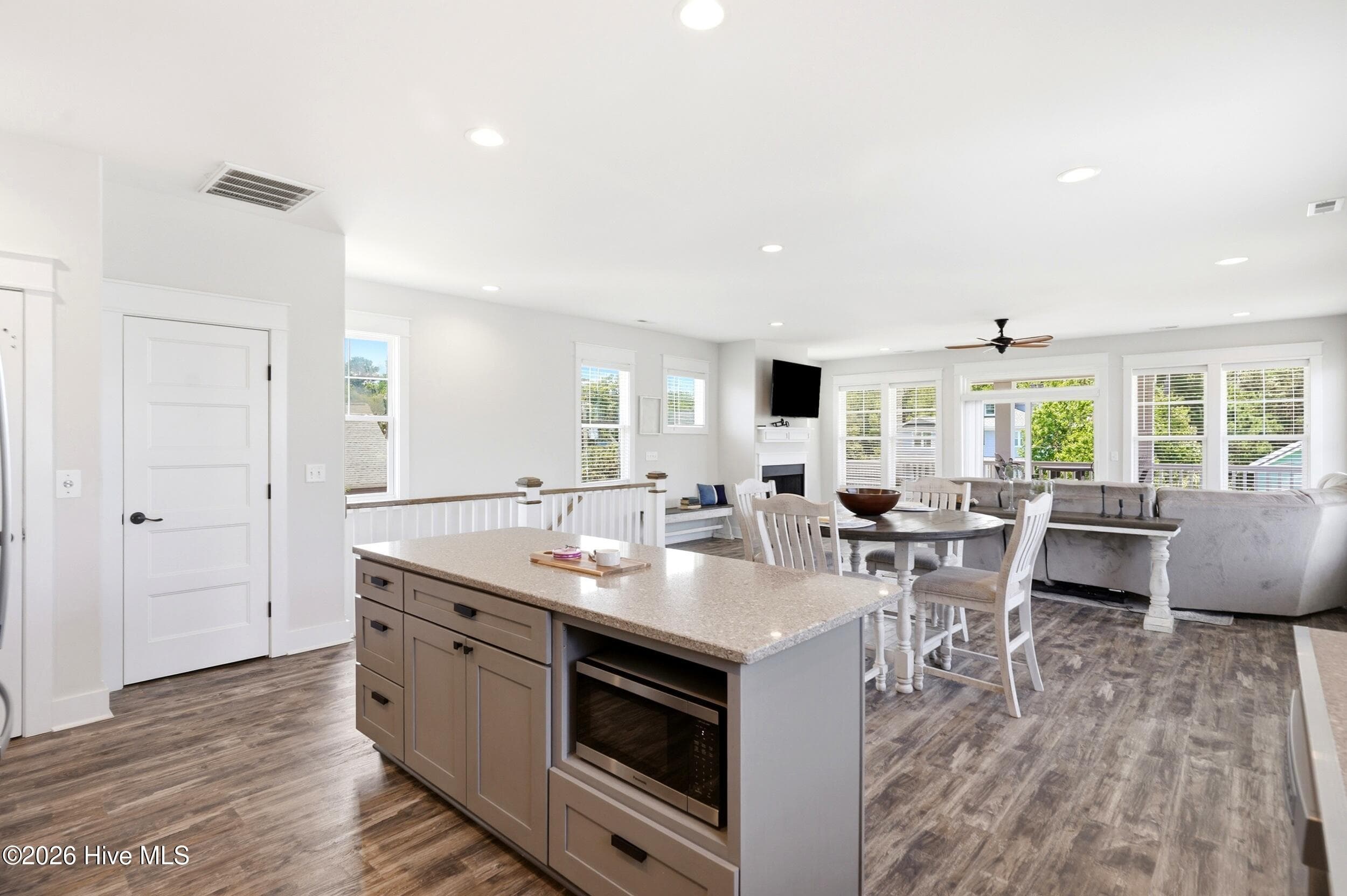 Single Family Residence at 312 Loder Avenue, Wilmington, NC 28409, photo 23 of 61