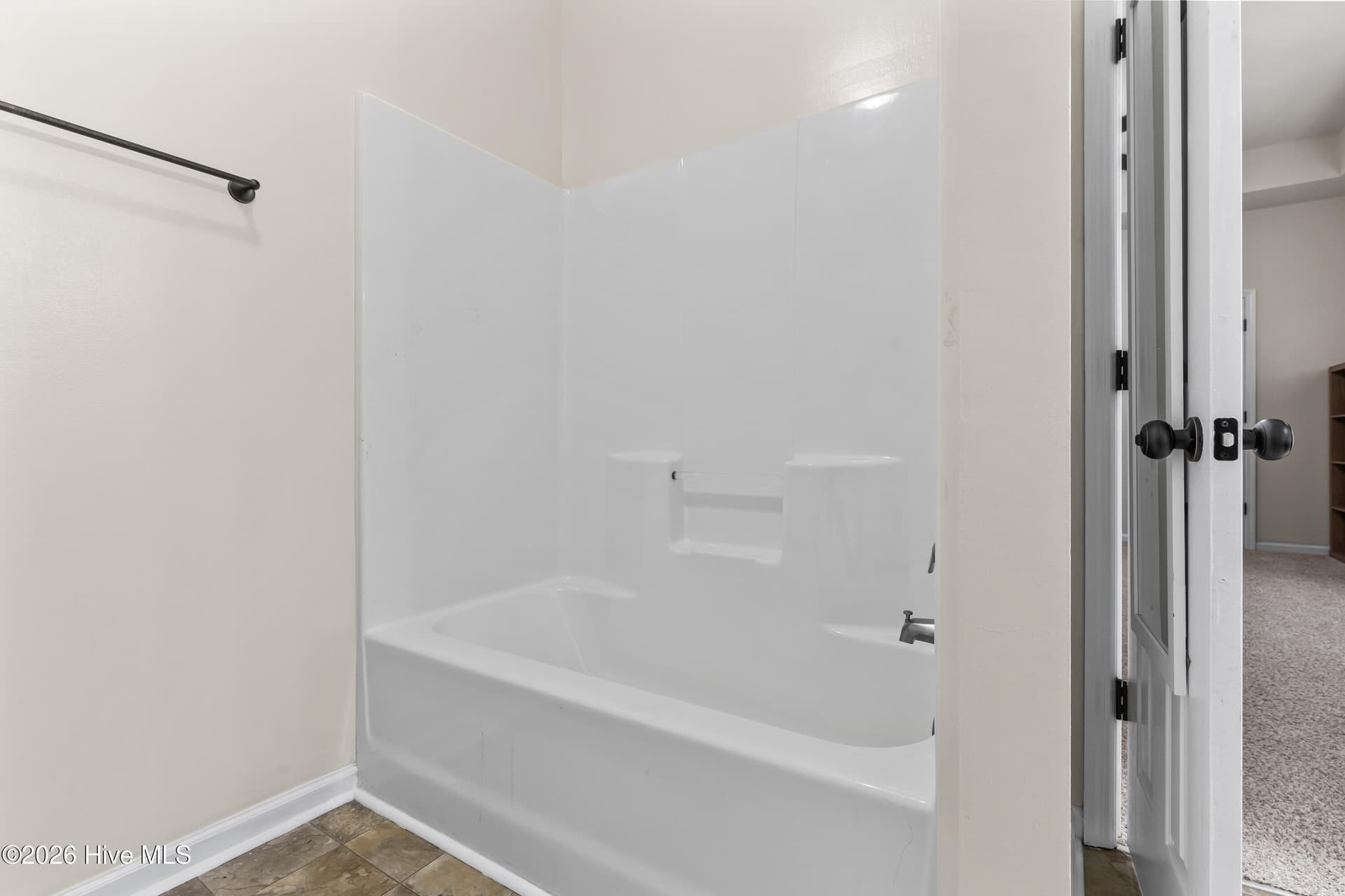 Single Family Residence at 125 Stone Gate, Jacksonville, NC 28546, photo 15 of 23