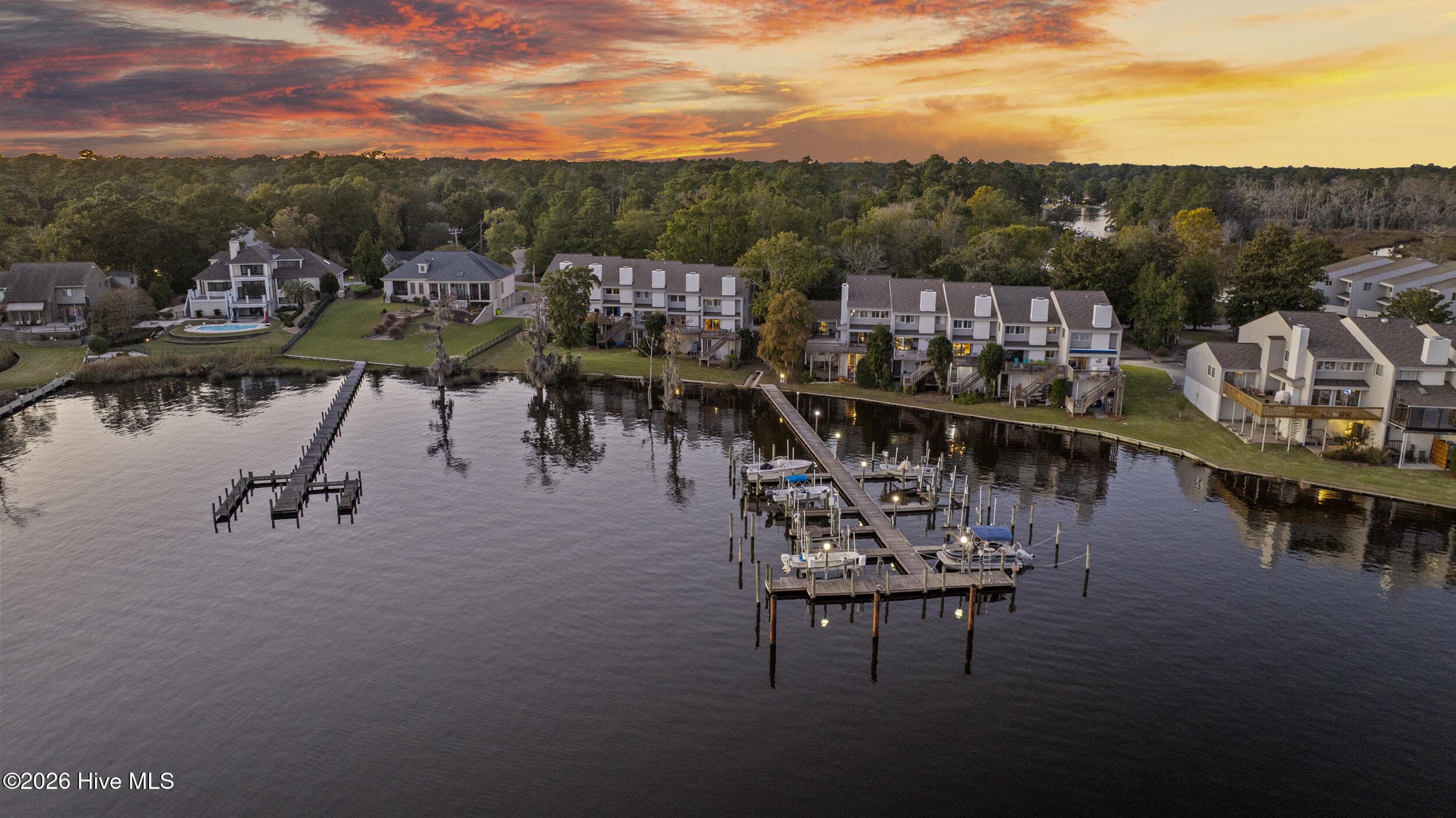 Waterview - 5 Batts Hill Road, New Bern, NC 28562