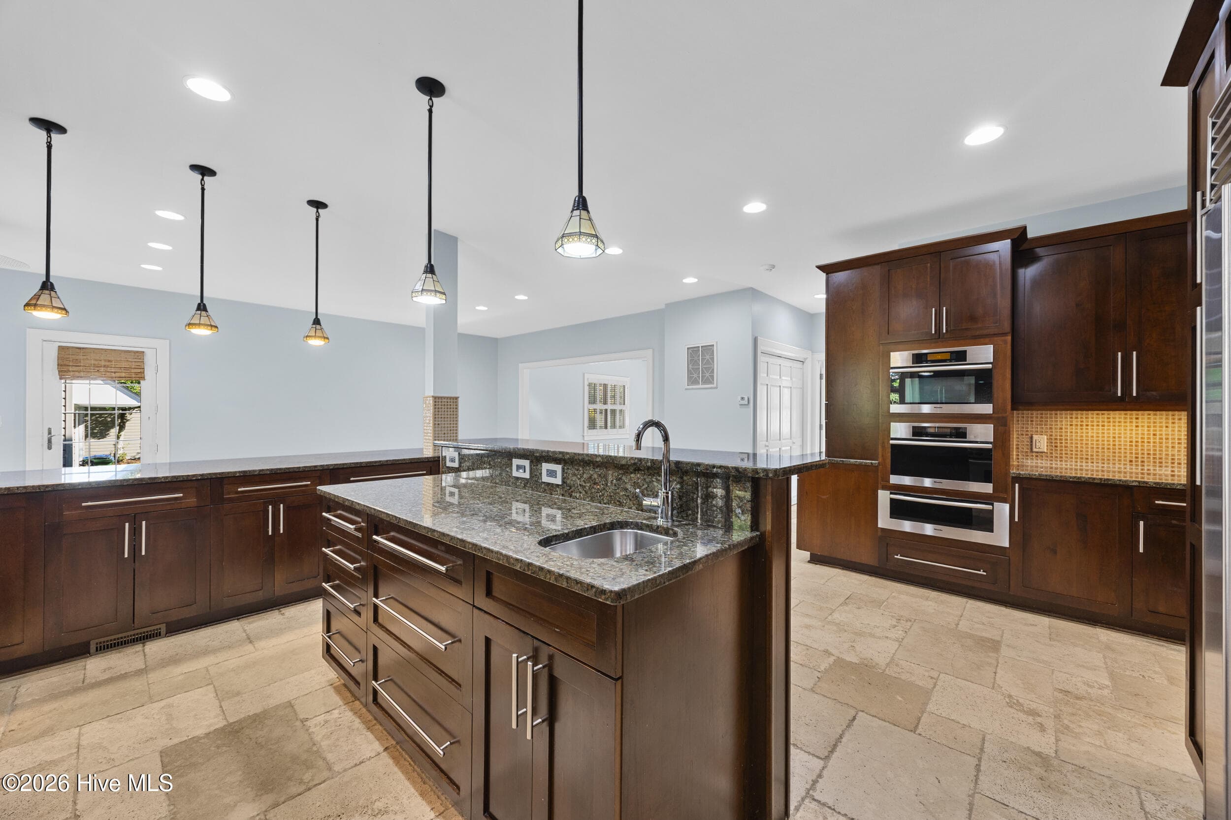 Single Family Residence at 1204 43rd Street S, Wilmington, NC 28403, photo 10 of 74